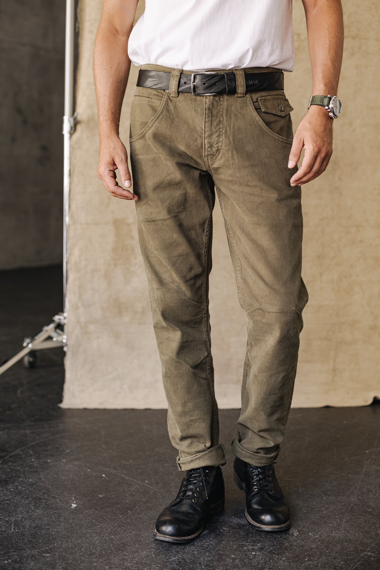 Pantalon droit Unisex Eddy Caspi olive night | Freeman T. Porter
