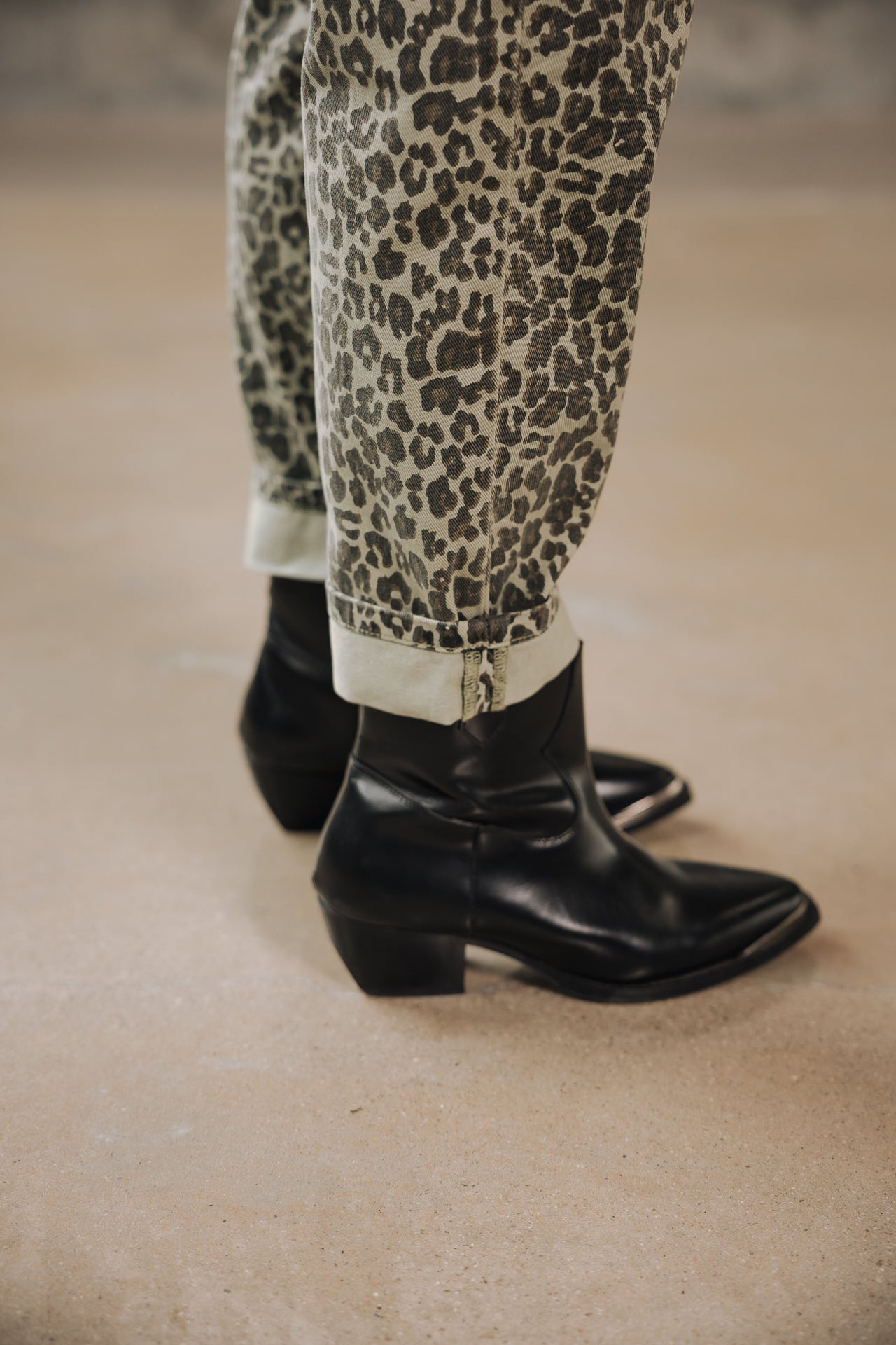 Boyfriend pants Woman Selly Jilin RTD desert sage | Freeman T. Porter