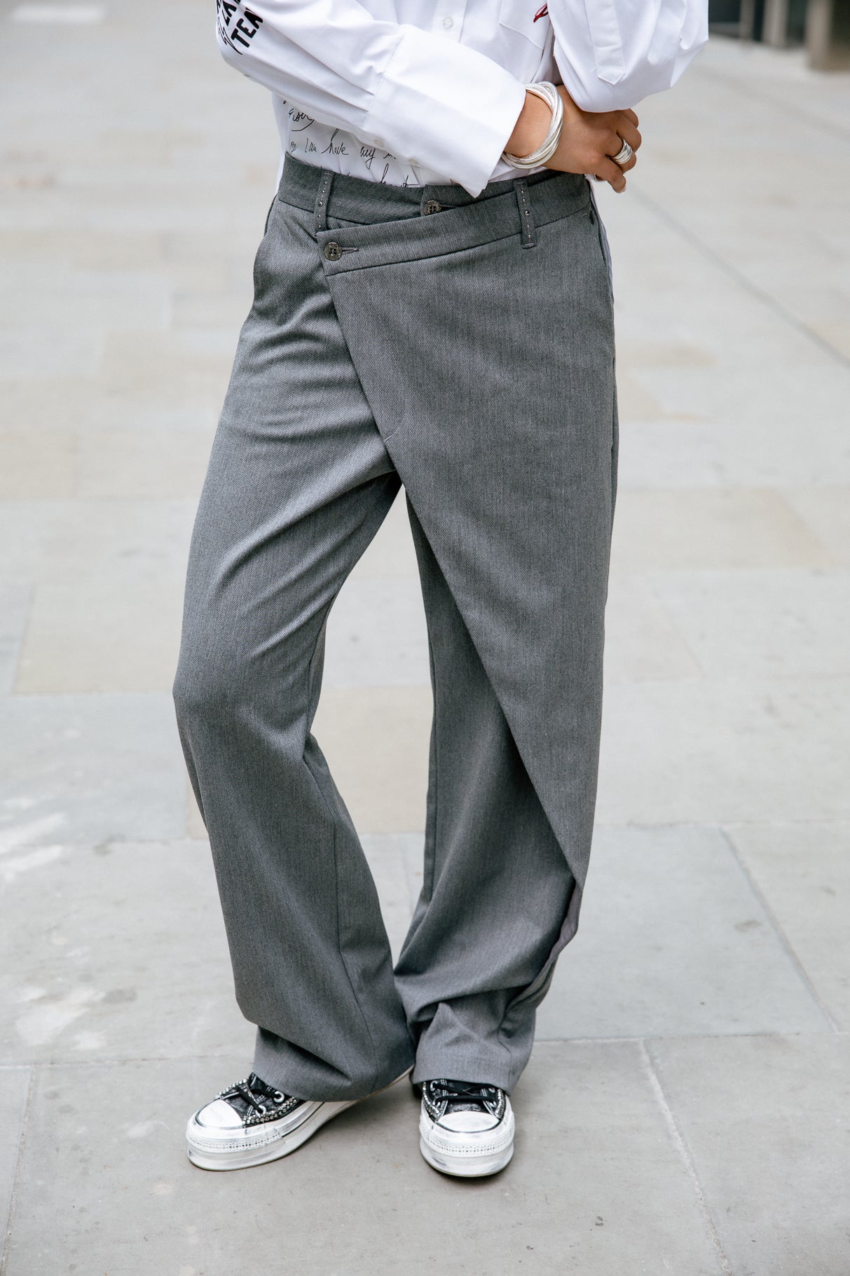 Pantalon portefeuille Frau Cassie Evenos moon rock | Freeman T. Porter