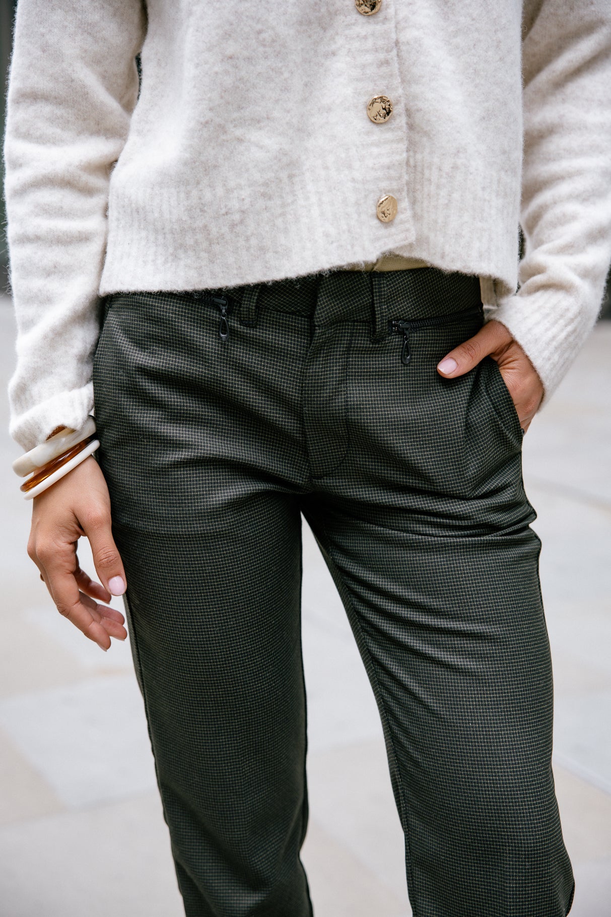 Pantalon slim Frau Willow Inception olive night | Freeman T. Porter