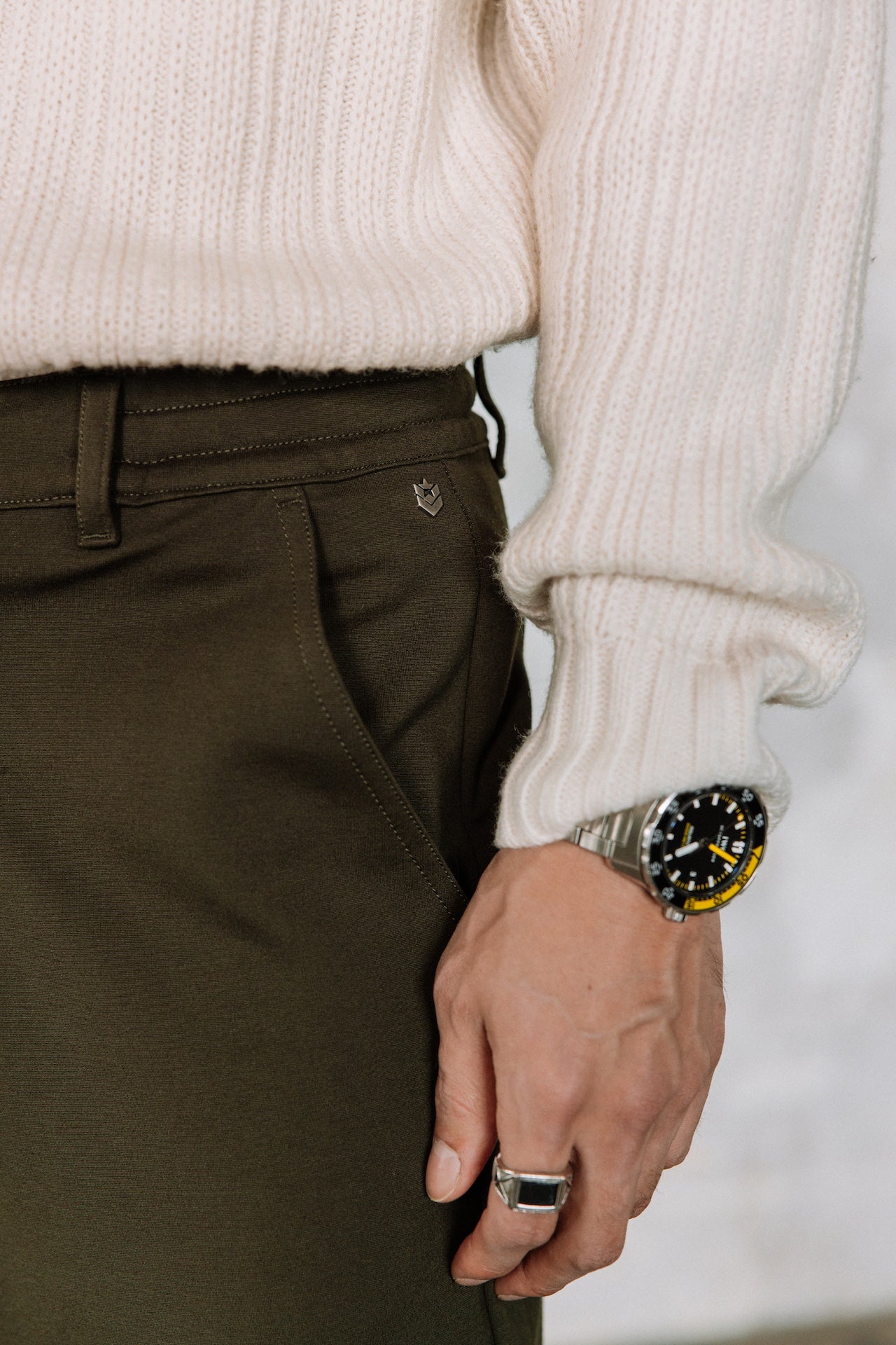 Pantalon relax Hombres Derek Comfy olive night | Freeman T. Porter