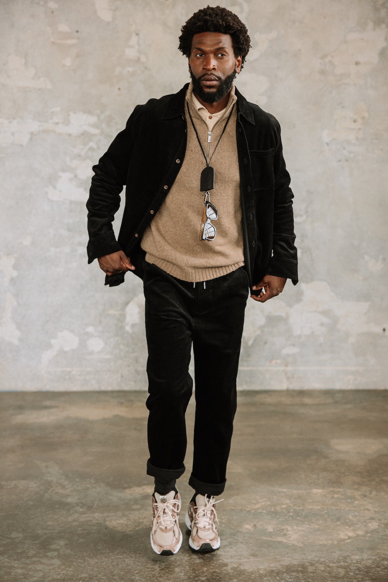 Hose entspannen Mann Derek Corduroy black | Freeman T. Porter