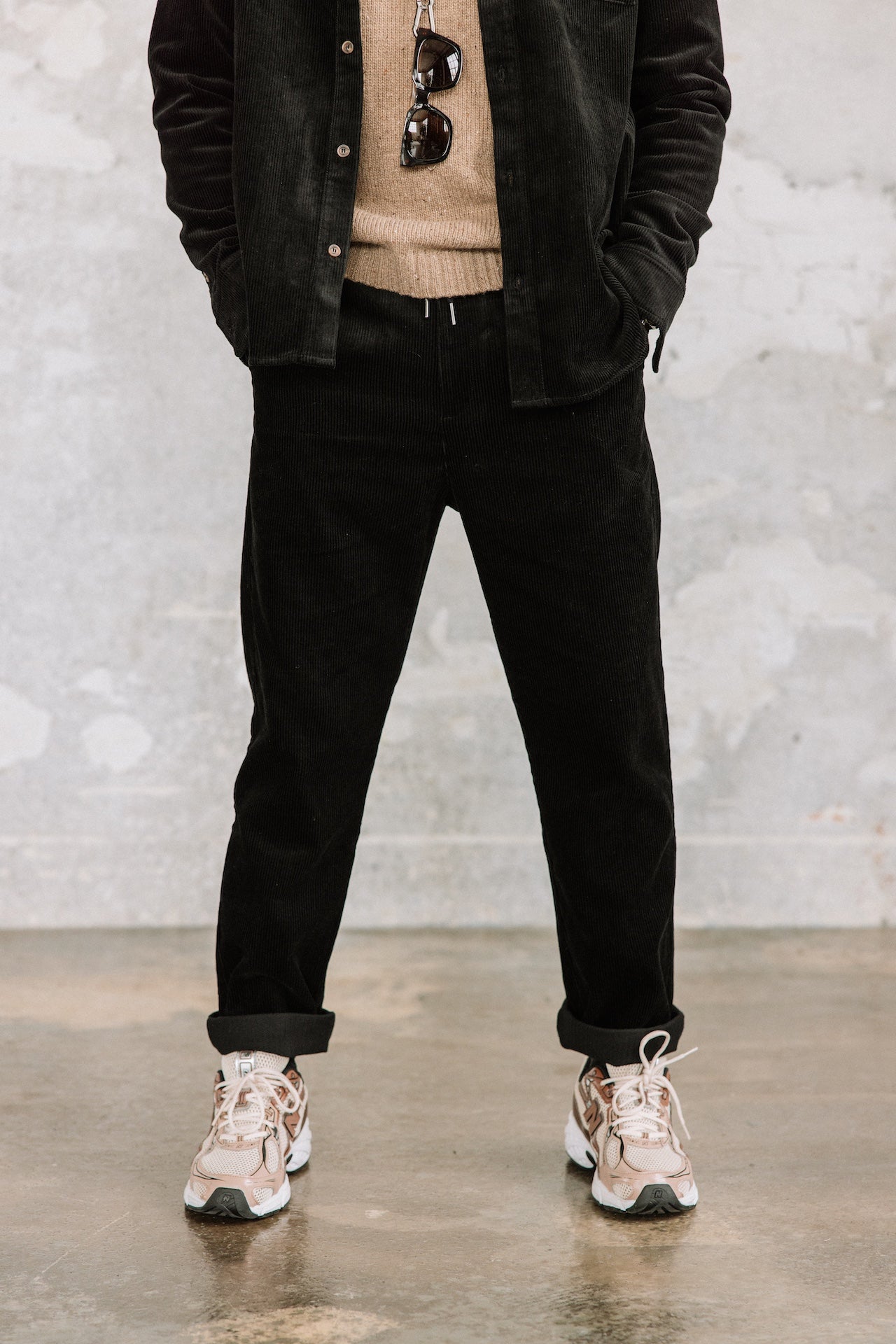 Hose entspannen Mann Derek Corduroy black | Freeman T. Porter