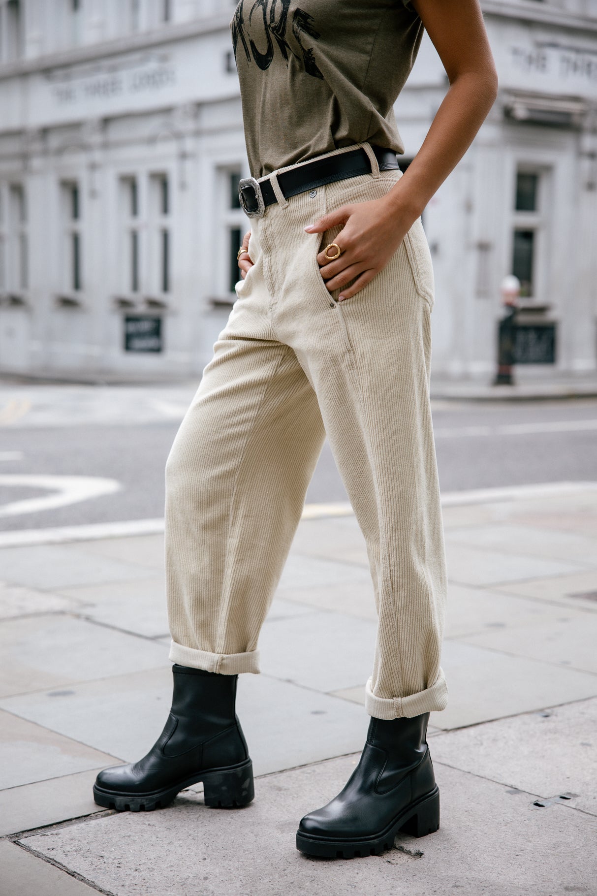 Pantalon en velours Mujer Rosalia Veluto overcast | Freeman T. Porter