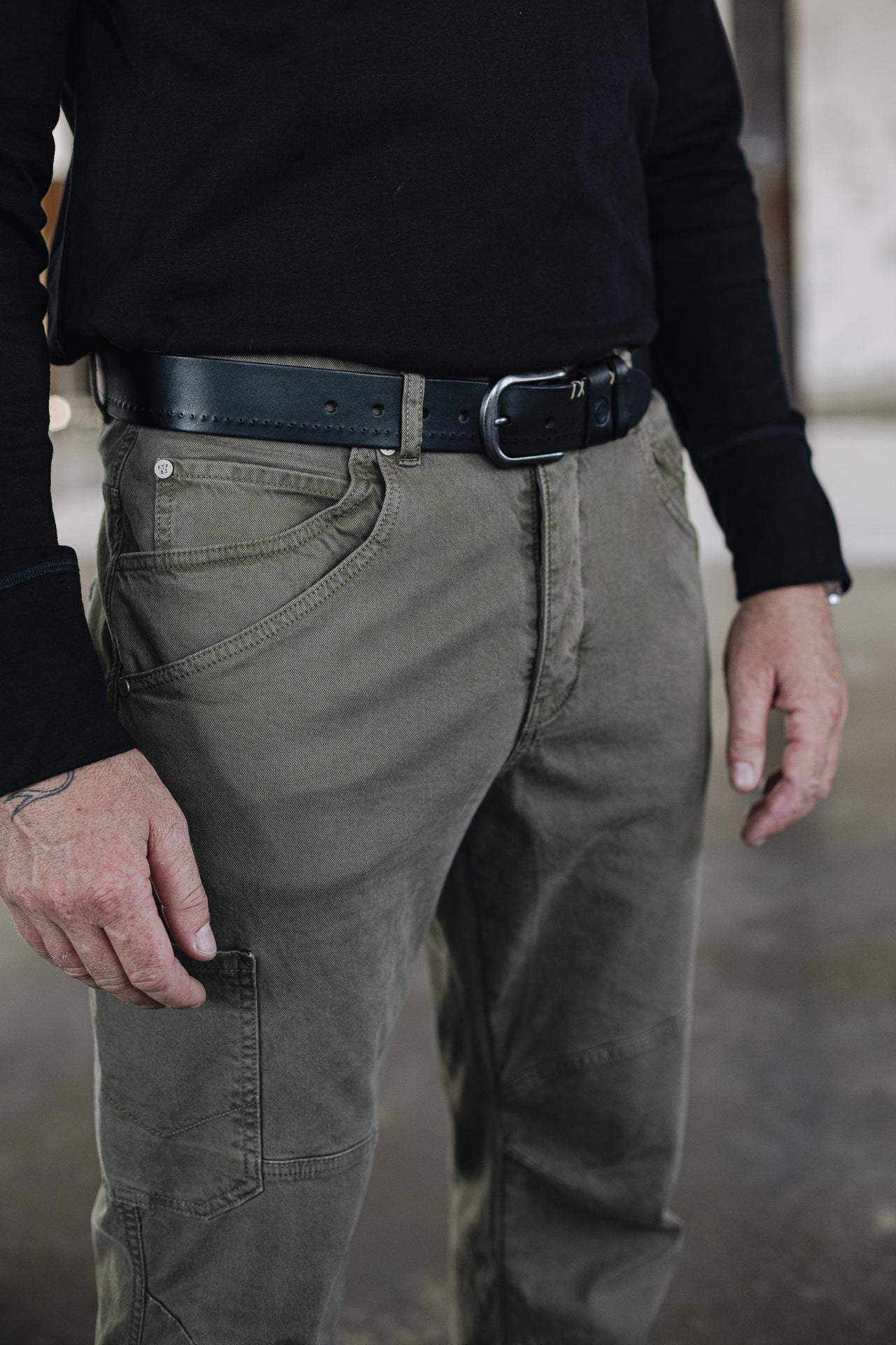 Pantalon carpenter Unisex Samuel Dobbily olive night | Freeman T. Porter