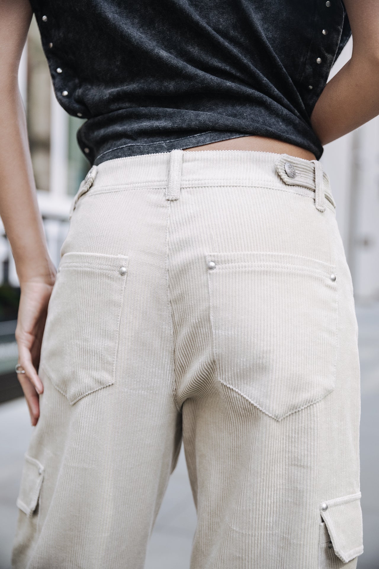 Pantalon cargo large Femme Moxie Corduroy abbey stone | Freeman T. Porter