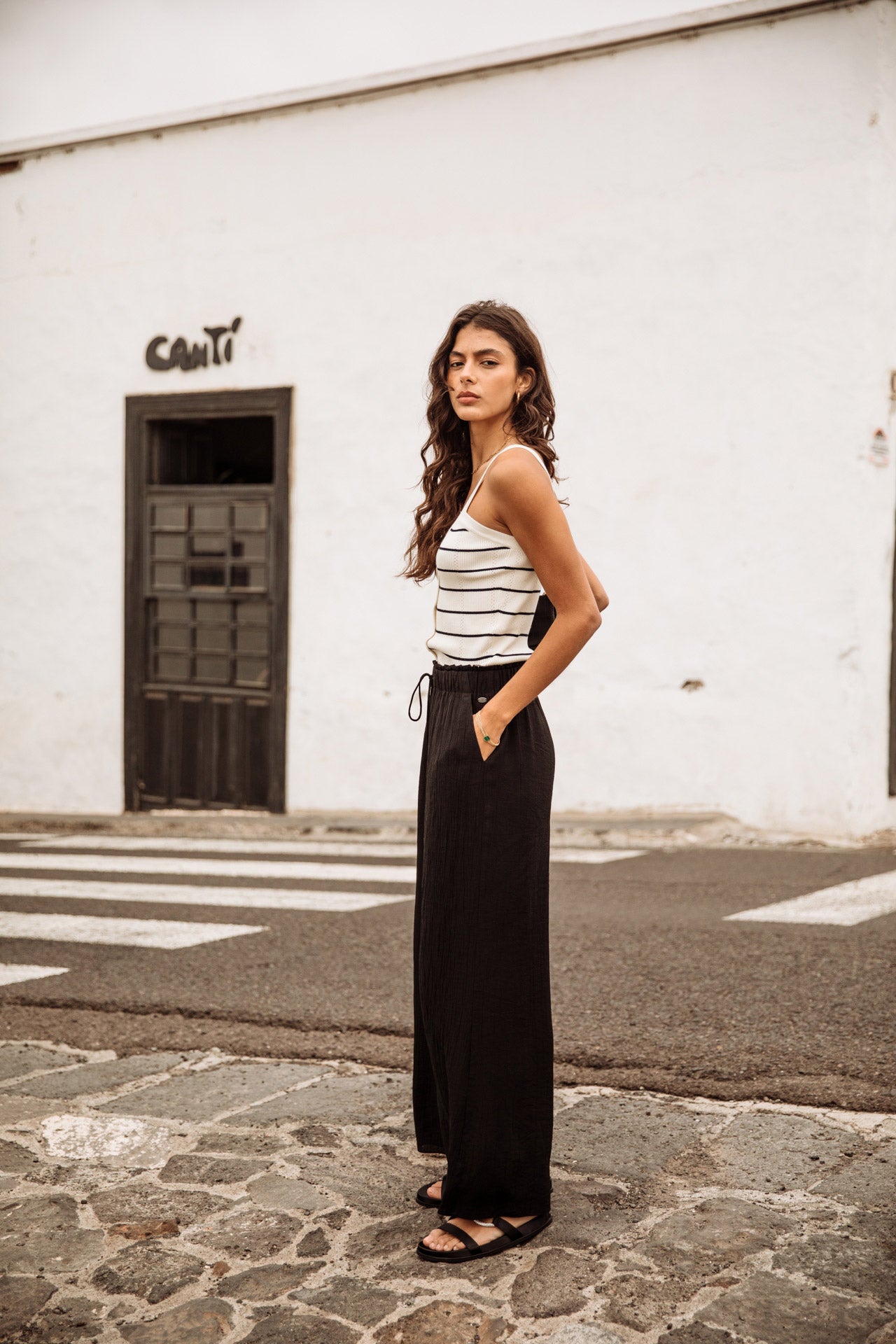 Pantalon palazzo Mujer Phandy Plain Color black | Freeman T. Porter