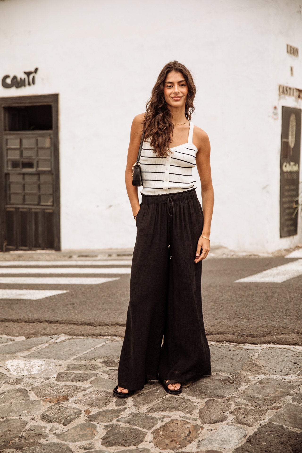 Pantalon palazzo Mujer Phandy Plain Color black | Freeman T. Porter