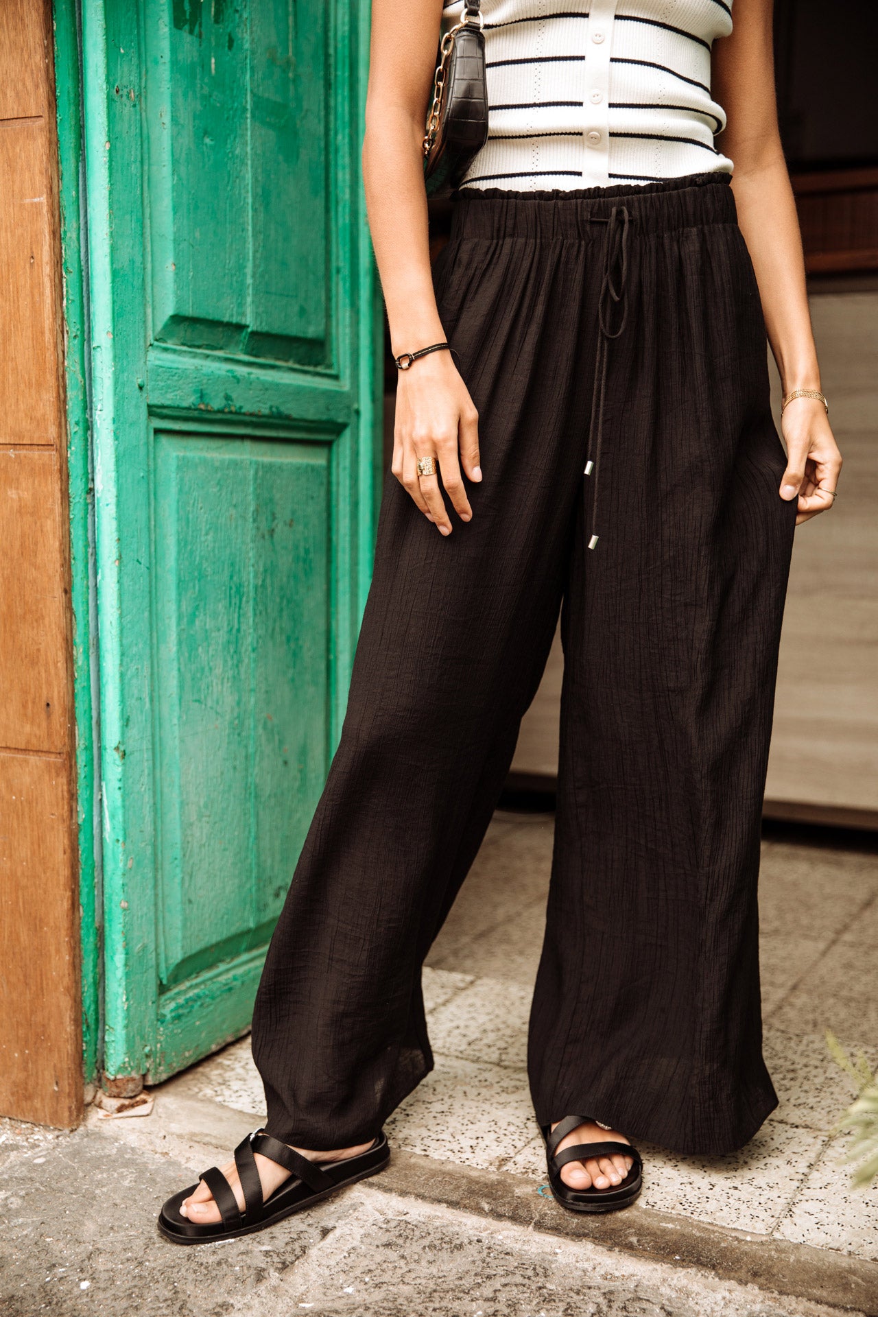 Pantalon palazzo Mujer Phandy Plain Color black | Freeman T. Porter