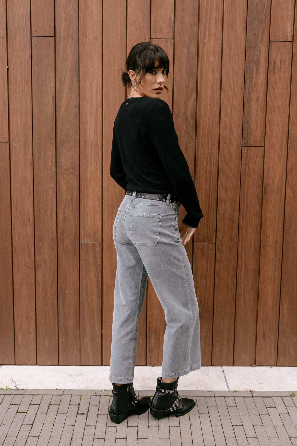 Pantalon cropped large à revers Femme Alice Needlecord stormy weather | Freeman T. Porter