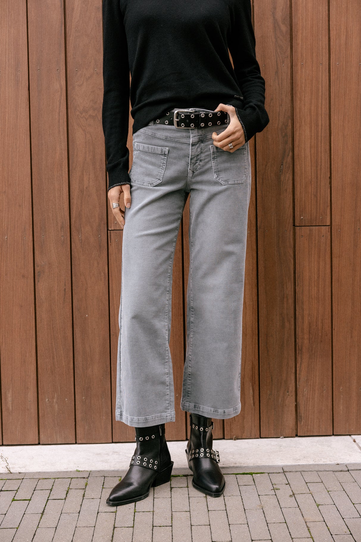 Pantalon cropped large à revers Femme Alice Needlecord stormy weather | Freeman T. Porter