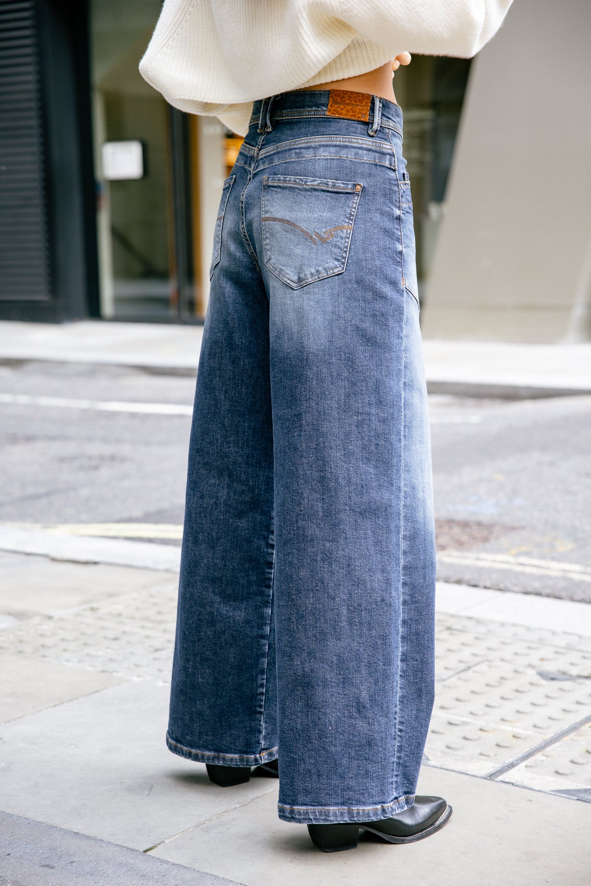 Jeans large Woman Gaby salute | Freeman T. Porter