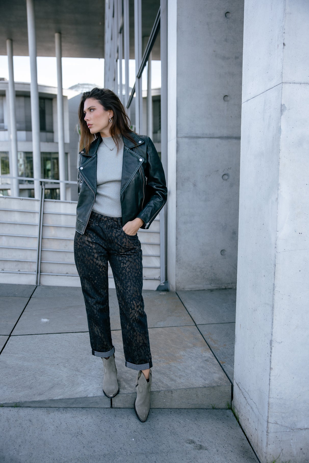 Pantalon cropped boyfriend Frau Timea Volt original | Freeman T. Porter