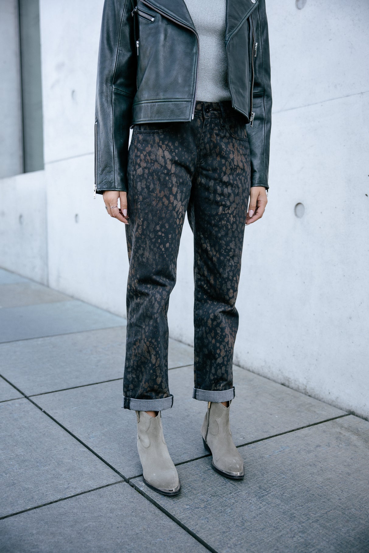 Pantalon cropped boyfriend Frau Timea Volt original | Freeman T. Porter