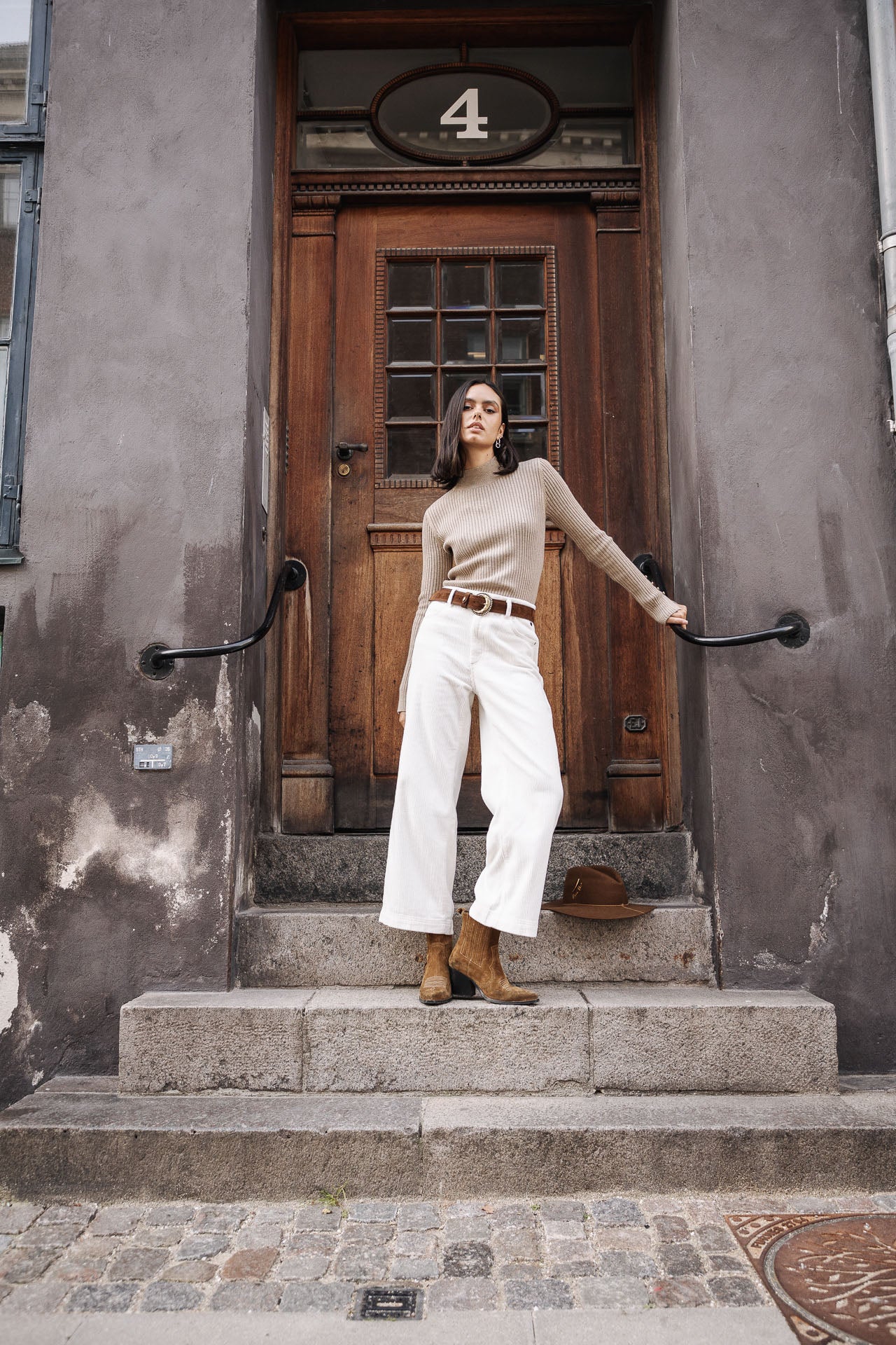 Pantalon velours taille haute Mujer Nylia Veluto egret | Freeman T. Porter