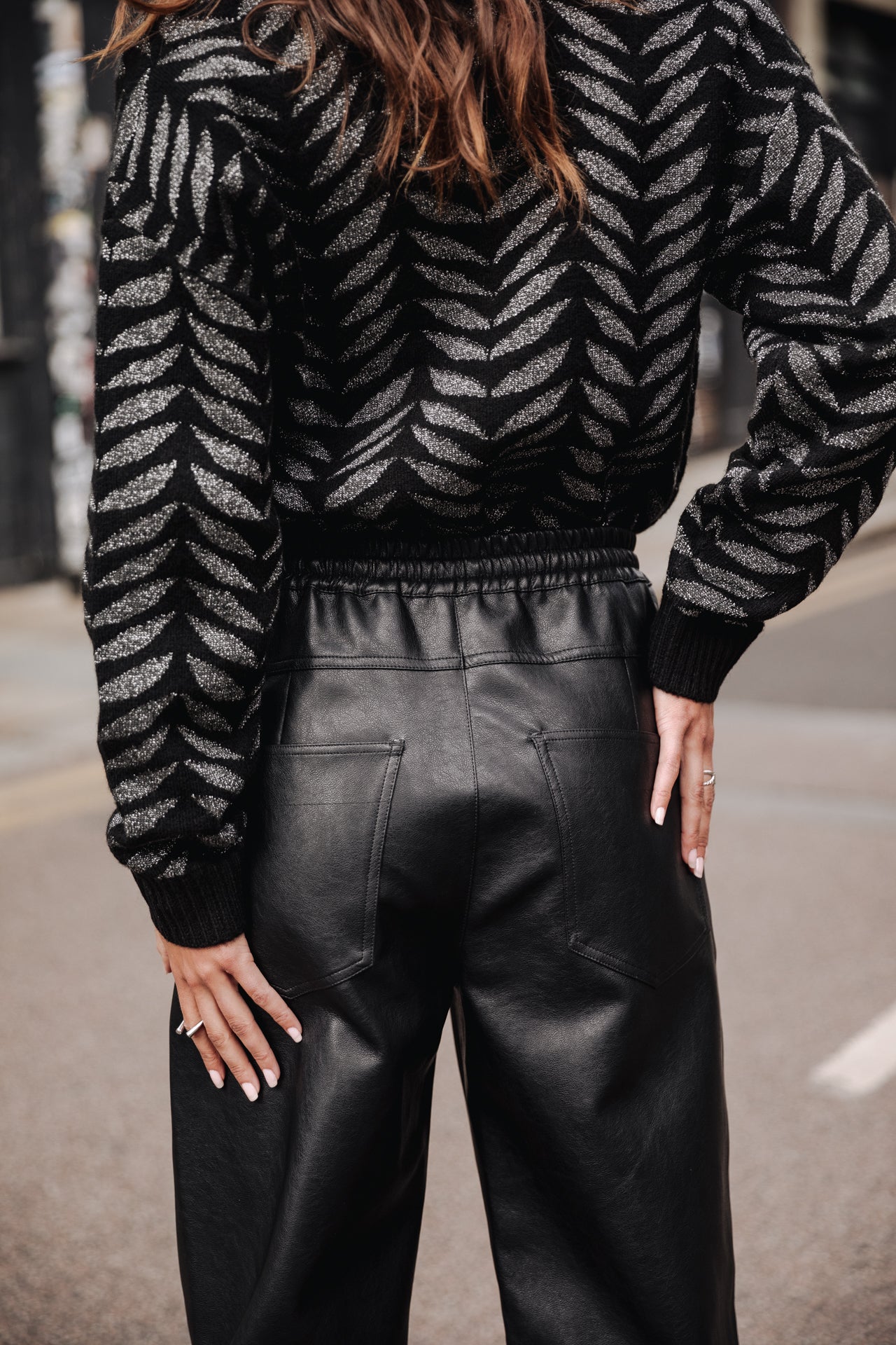 Pantalon relaxed fit Femme Odela Biker black | Freeman T. Porter