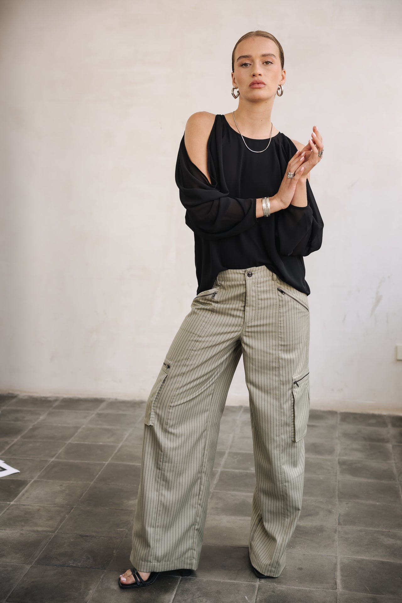 Weite Hose Frau Giorgia Agafay light khaki | Freeman T. Porter