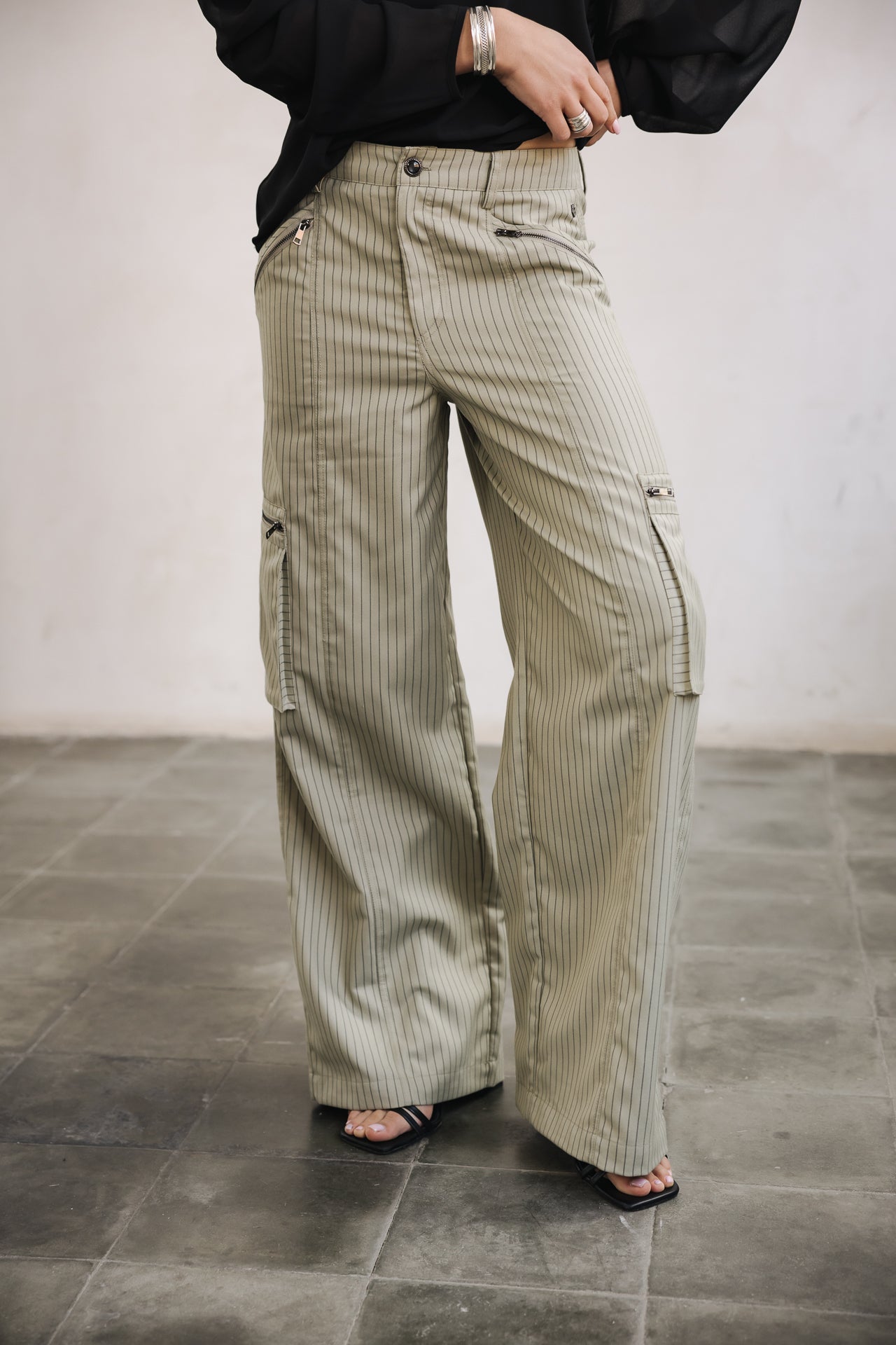 Weite Hose Frau Giorgia Agafay light khaki | Freeman T. Porter