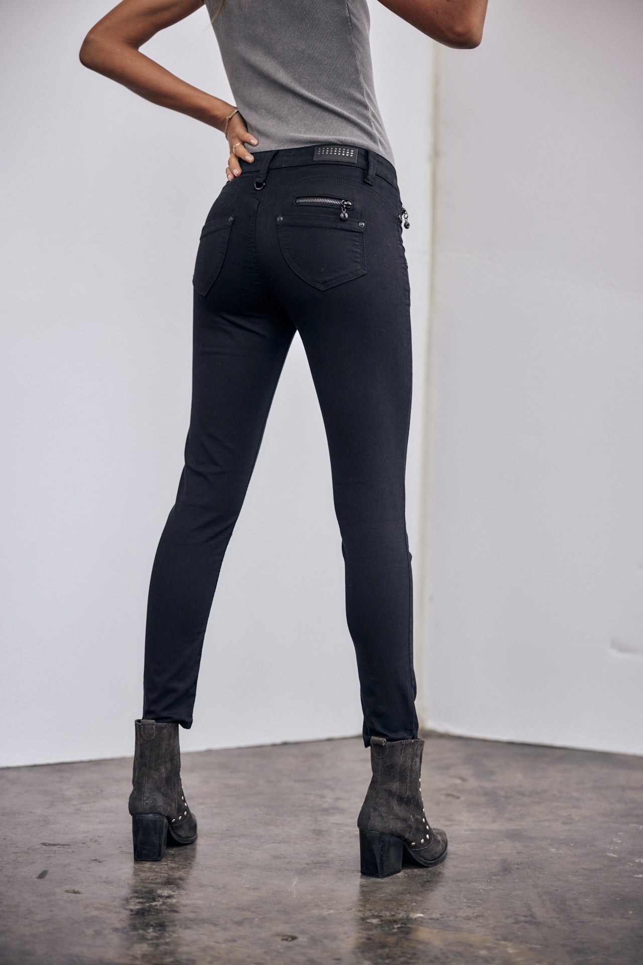 Jeans slim Femme Alexa High Waist Cropped black | Freeman T. Porter