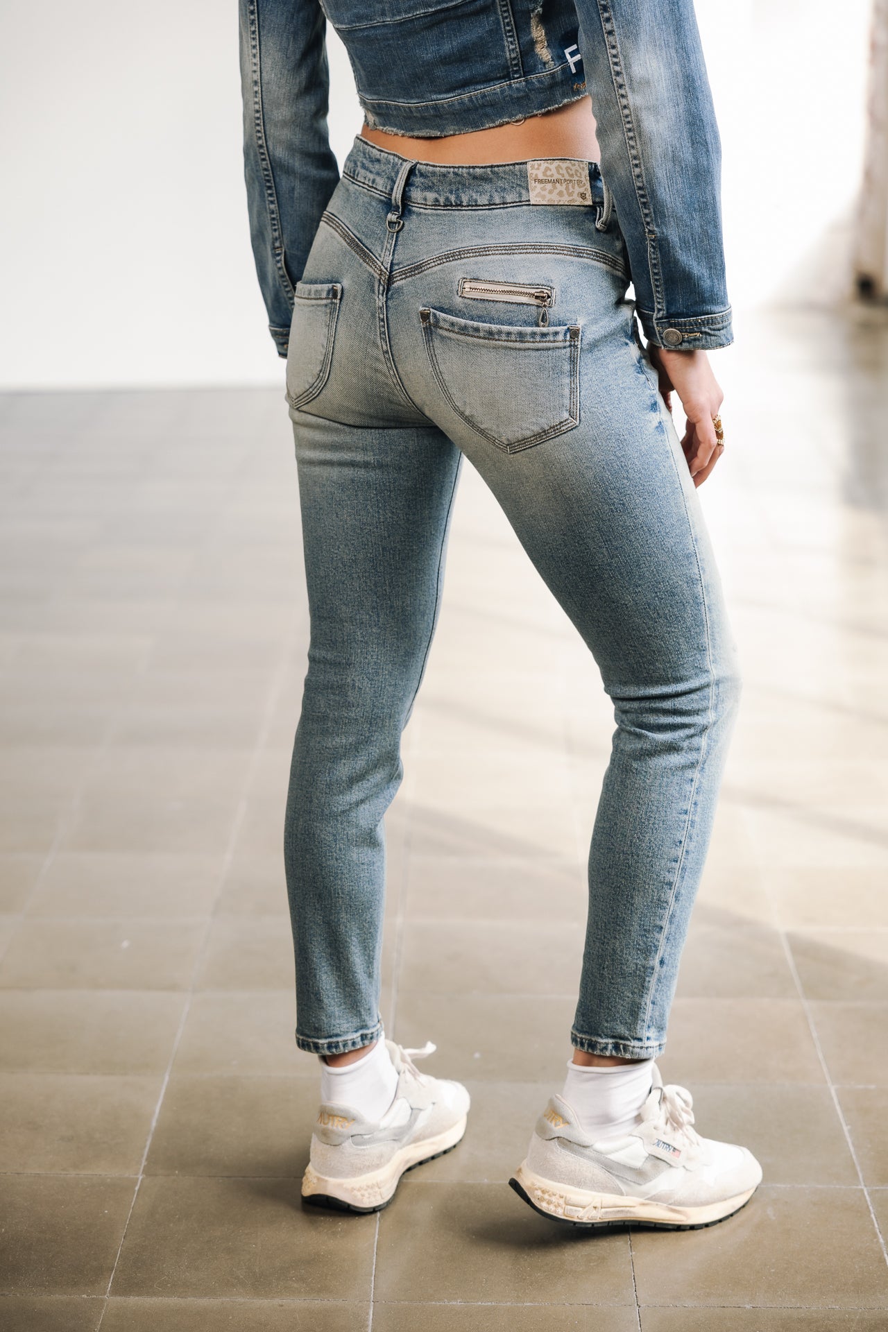 Slim jeans Woman Alexa High Waist Cropped SDM shark | Freeman T. Porter