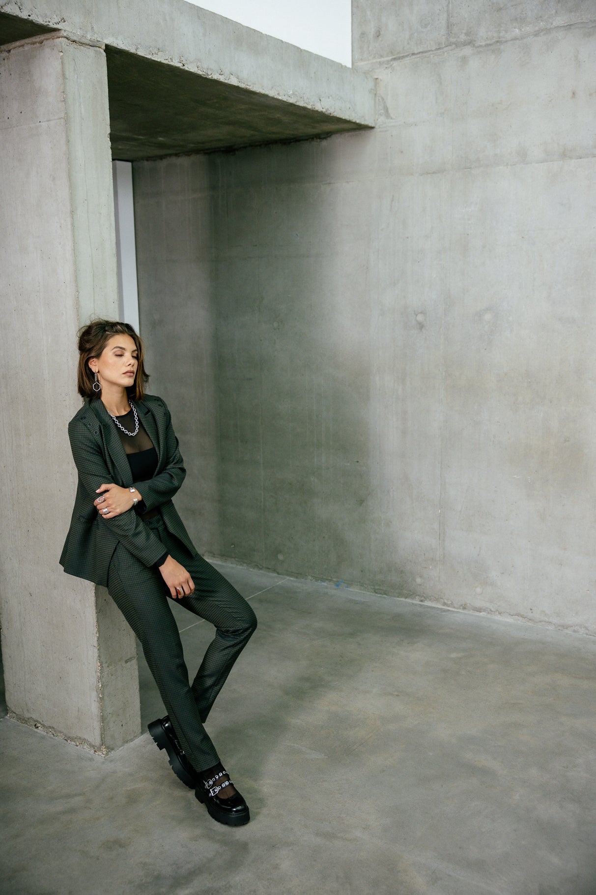 Pantalon city super slim Frau Tessa Lawlands olive night | Freeman T. Porter