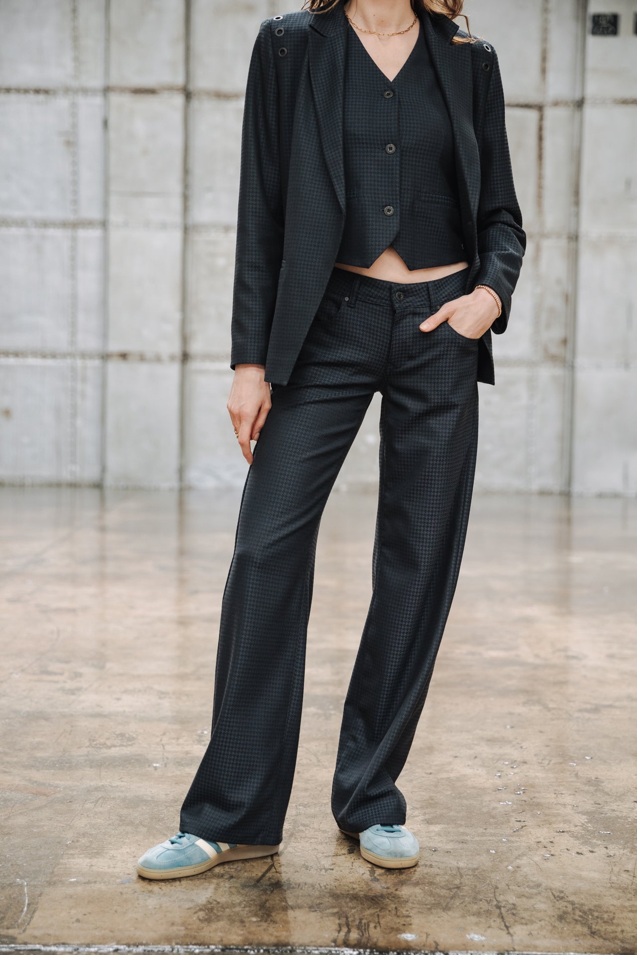 Pantalon large taille basse Femme Agatha Lawlands peacoat | Freeman T. Porter