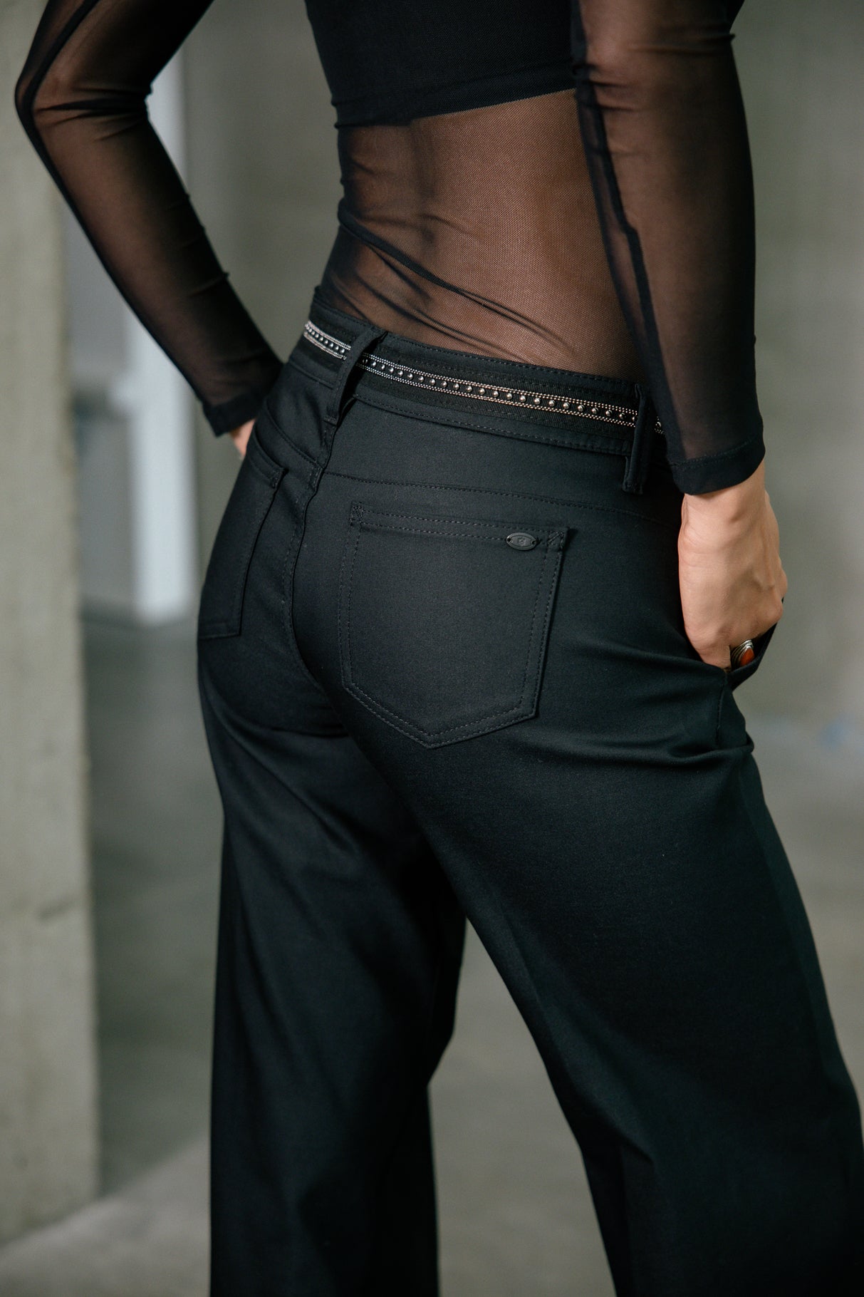 Weite Hose Frau Agatha Polyneo black | Freeman T. Porter