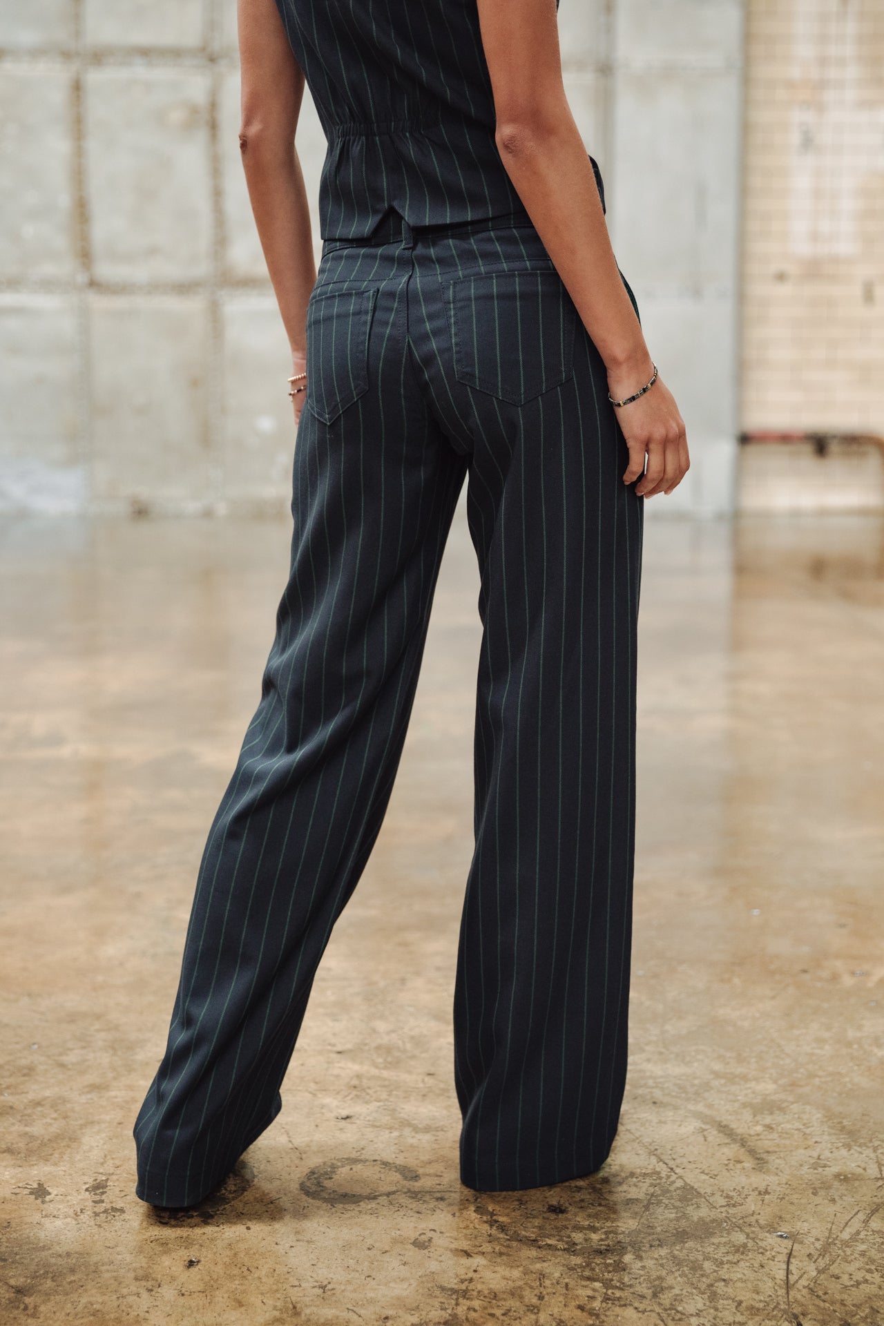 Pantalon large taille basse Femme Agatha Society dark navy | Freeman T. Porter
