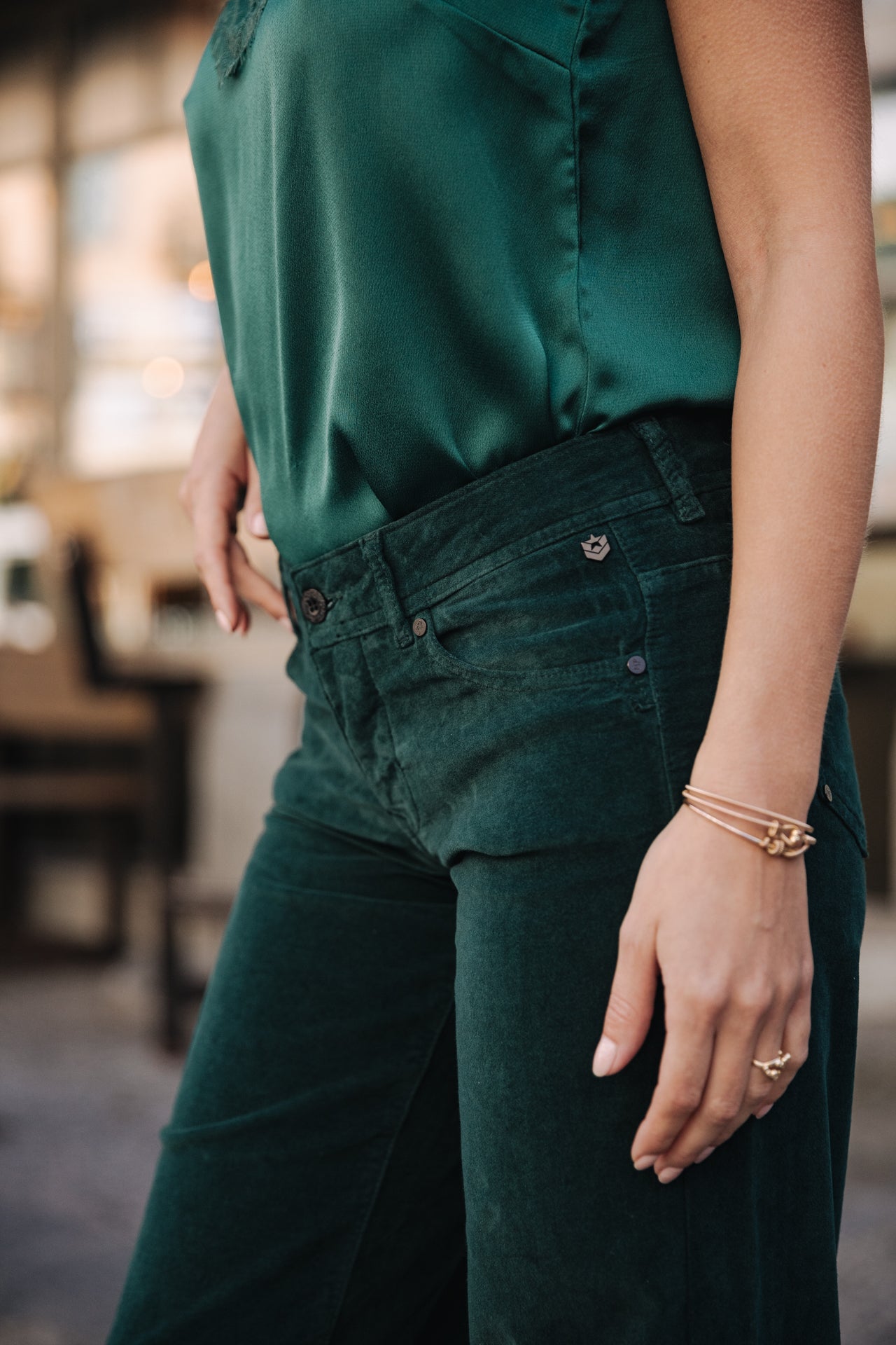 Pantalon large taille basse Femme Agatha Velvet ponderosa pine | Freeman T. Porter