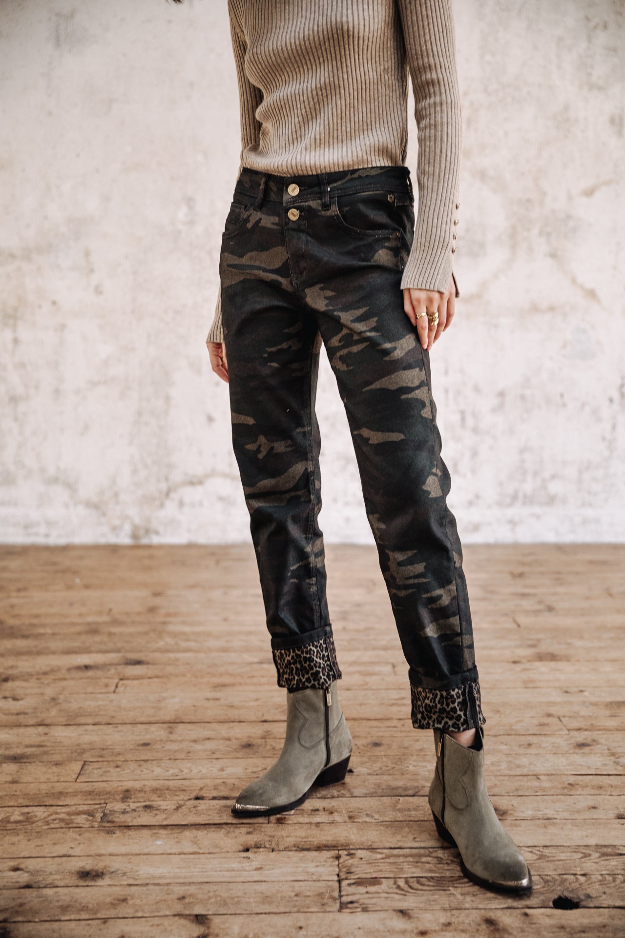 Pantalon slim relaxed Woman Salomé Getaway original | Freeman T. Porter