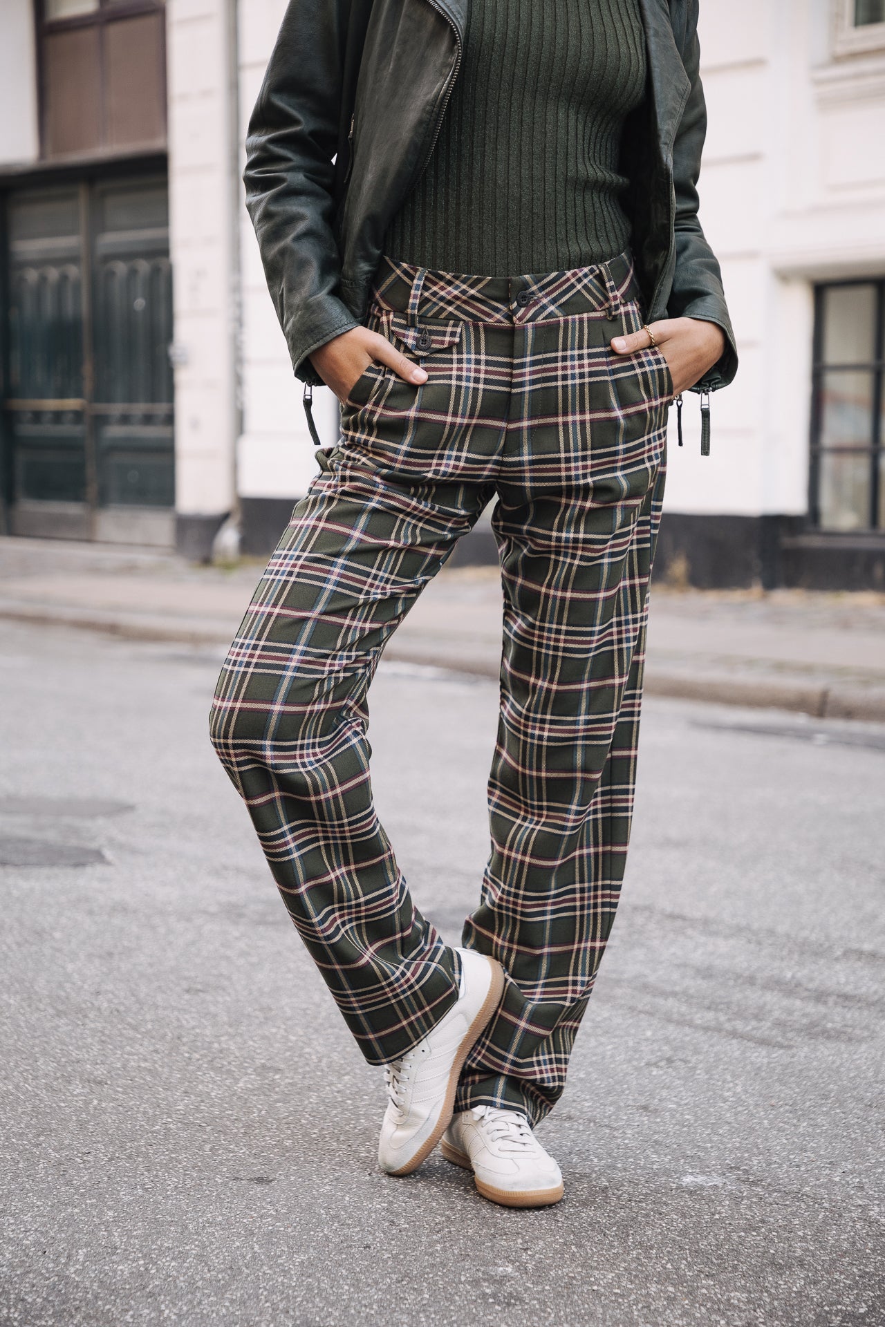 Pantalon droit taille haute Femme Alba Island original | Freeman T. Porter