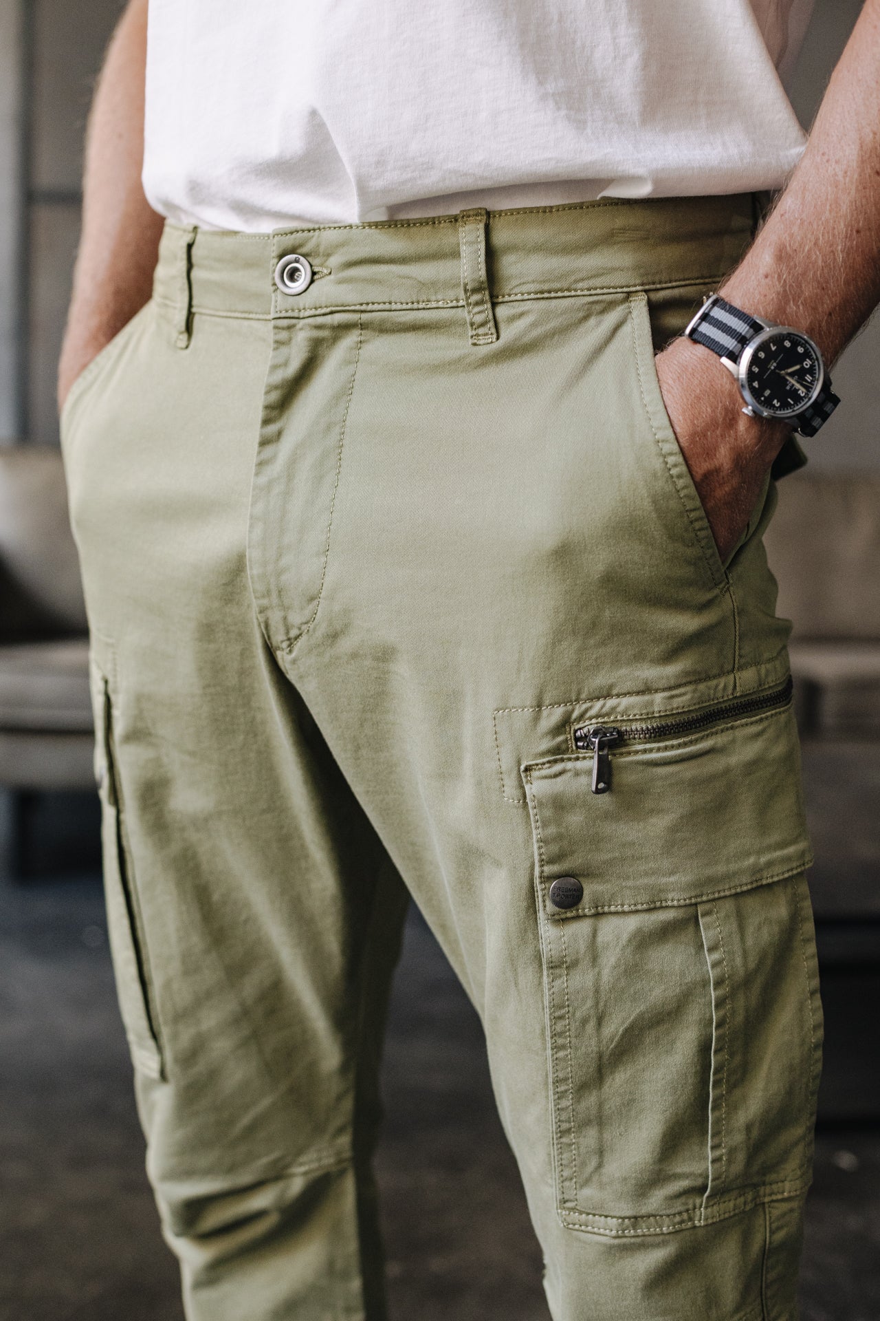 Pantalon cargo Mann Hugo Zip Oregon deep lichen green | Freeman T. Porter