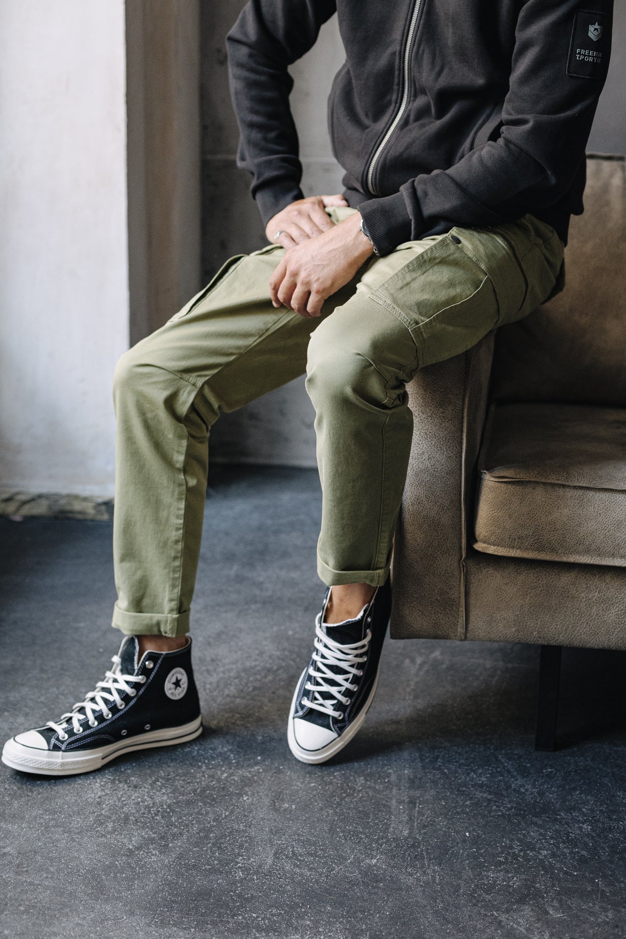 Cargo pants Men Hugo Zip Oregon deep lichen green | Freeman T. Porter