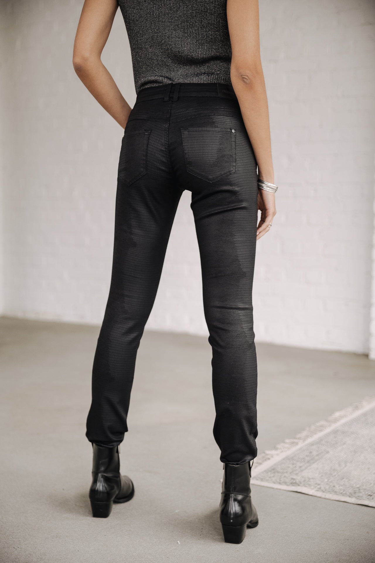 Pantalon slim Femme Kaylee Boalina black | Freeman T. Porter