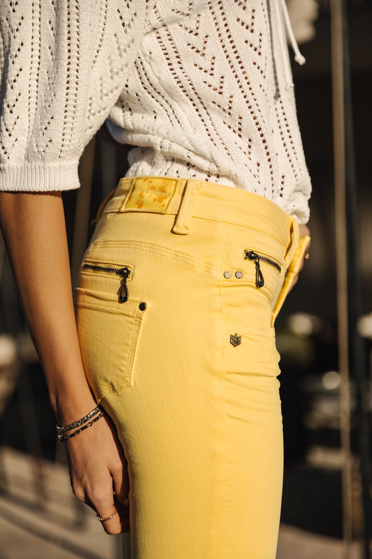 Pantalon super slim 7/8 Mujer Alexa Cropped New Magic Color banana cream | Freeman T. Porter