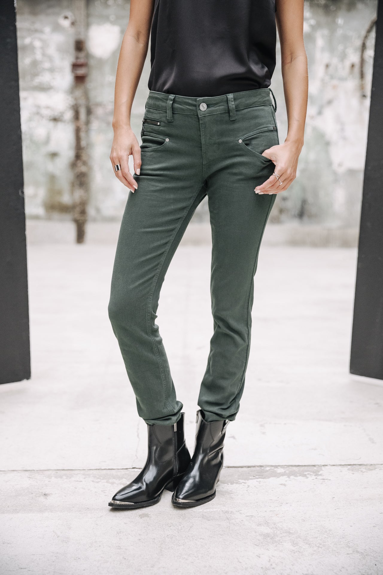 Pantalon slim taille haute Femme Alexa High Waist New Magic Color green gables | Freeman T. Porter