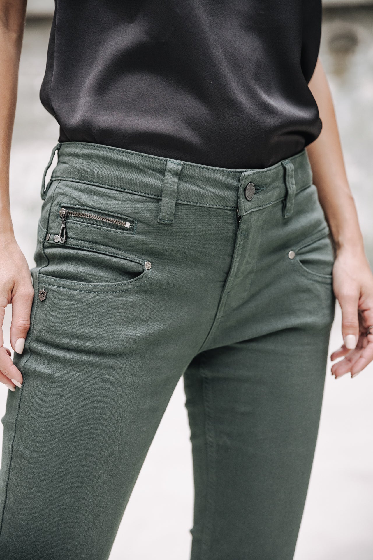 Pantalon slim taille haute Femme Alexa High Waist New Magic Color green gables | Freeman T. Porter