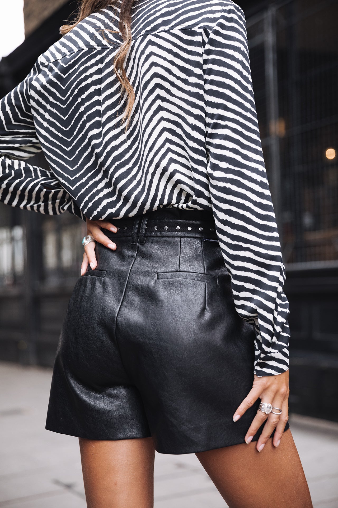 Short Paperbag Femme Vanessa Biker black | Freeman T. Porter