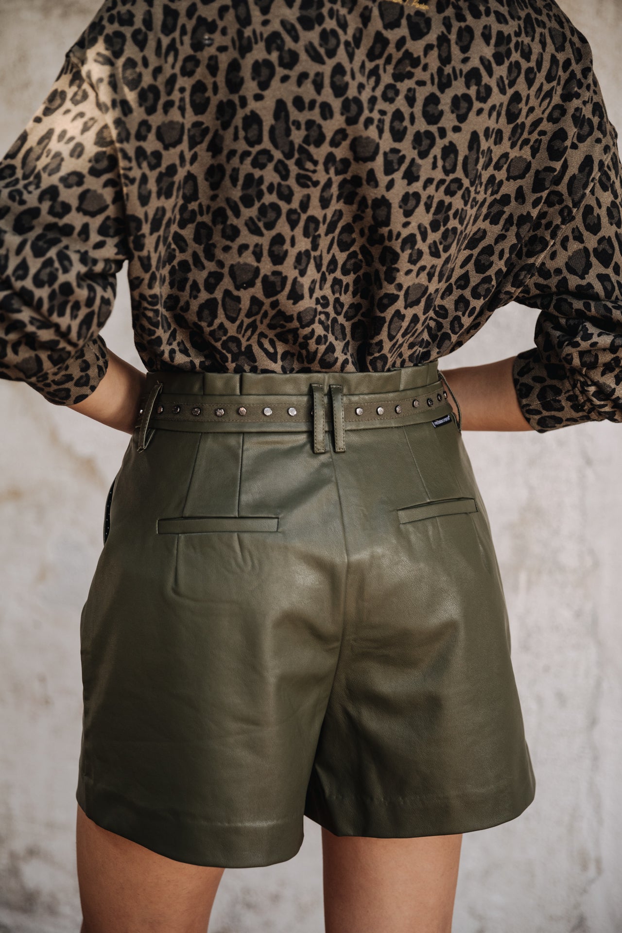 Short Paperbag Femme Vanessa Biker deep lichen green | Freeman T. Porter