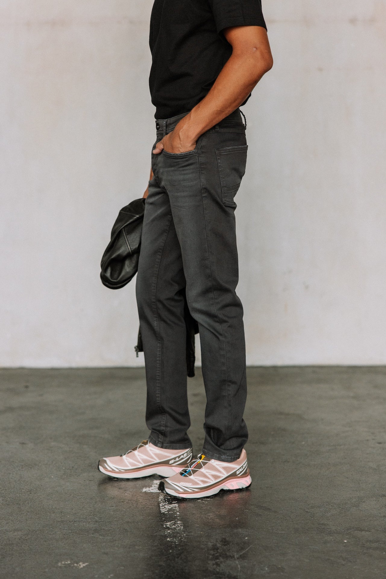 Pantalon droit ajusté Mann Jimmy Saloon anthra | Freeman T. Porter