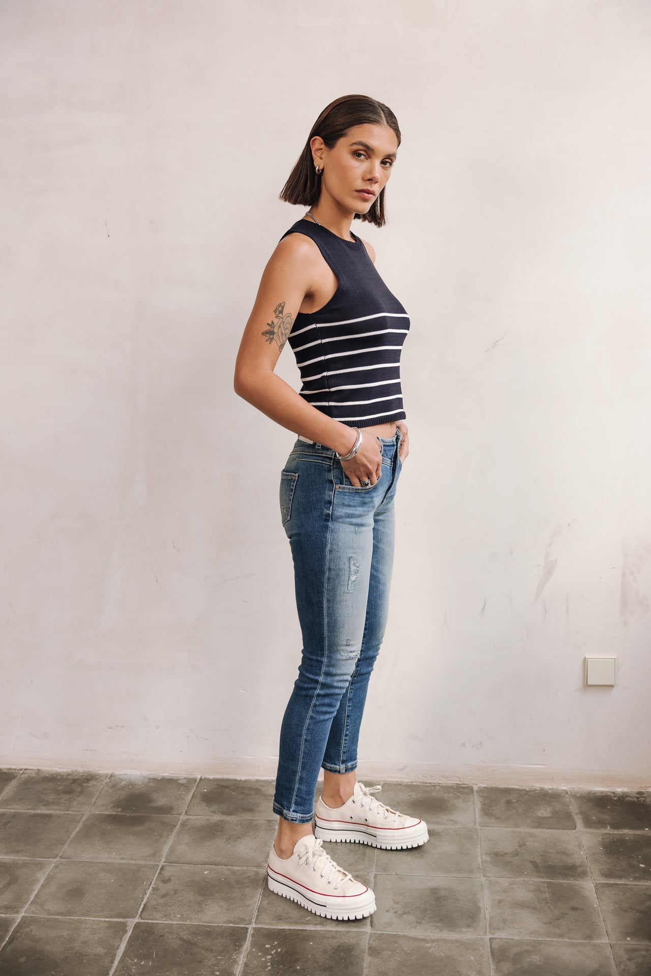 Superschmale Cropped-Jeans Frau Anae S-SDM sicilian | Freeman T. Porter