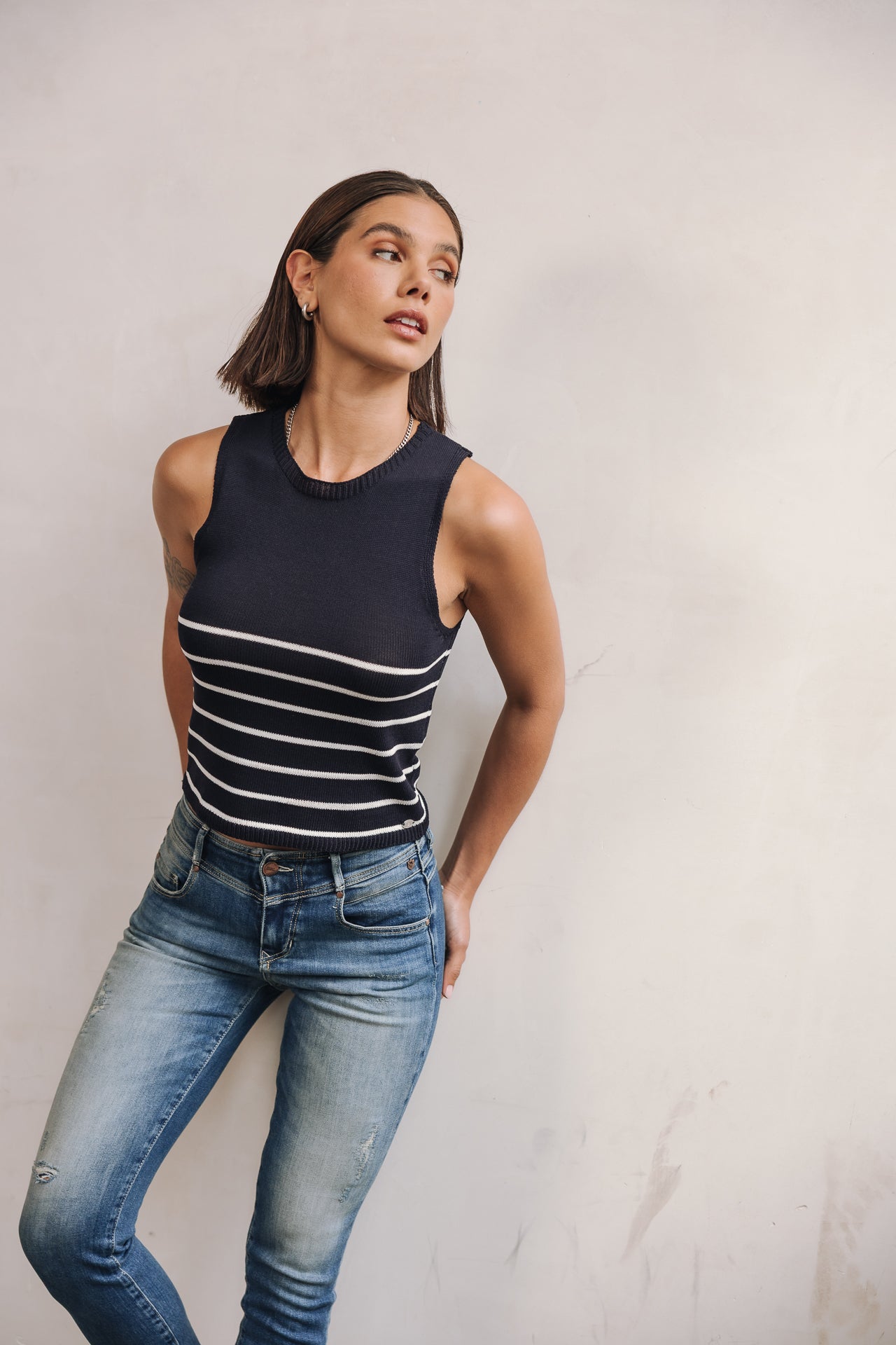 Superschmale Cropped-Jeans Frau Anae S-SDM sicilian | Freeman T. Porter