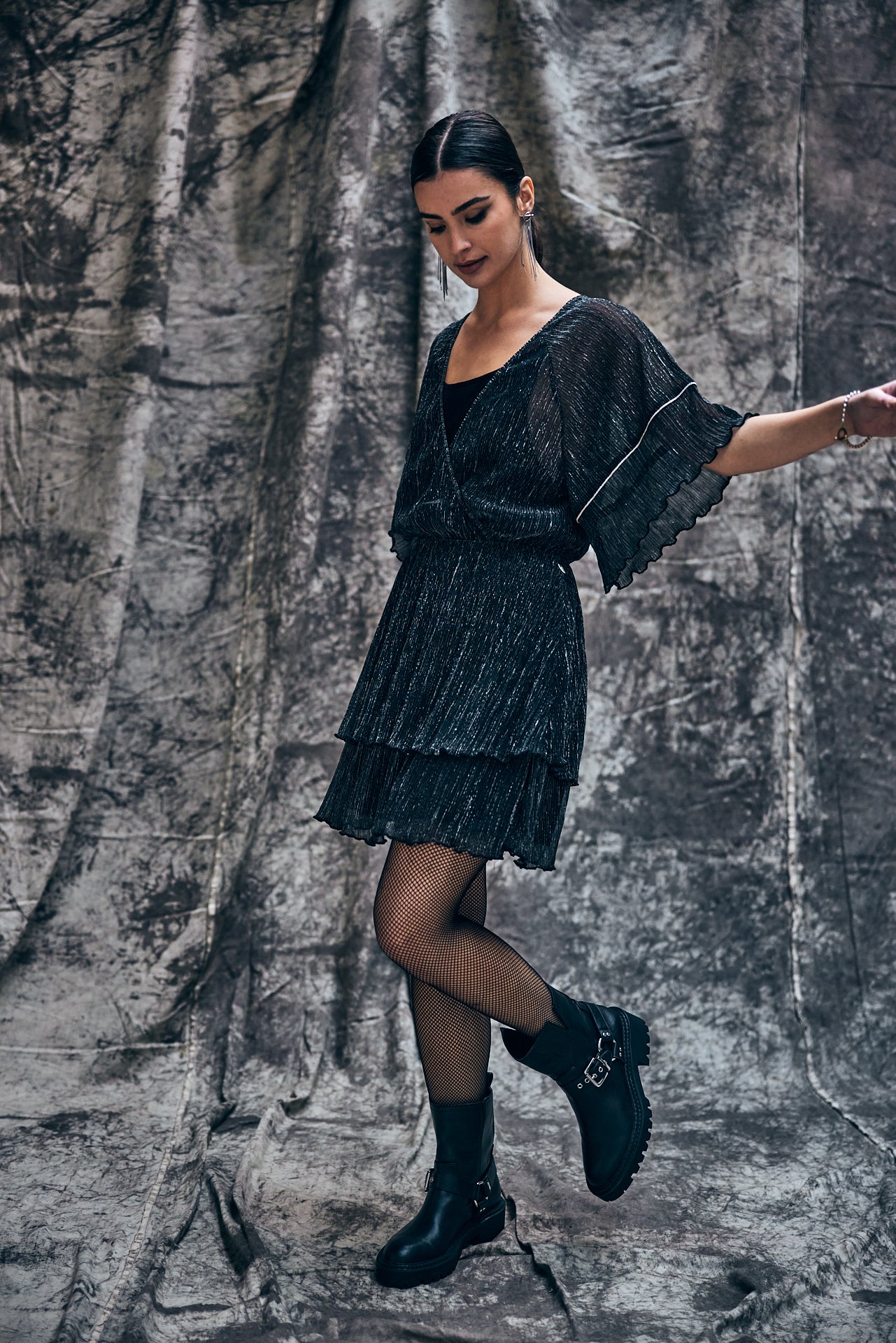Robe cache-cœur Unisex Riana Shiny silver | Freeman T. Porter