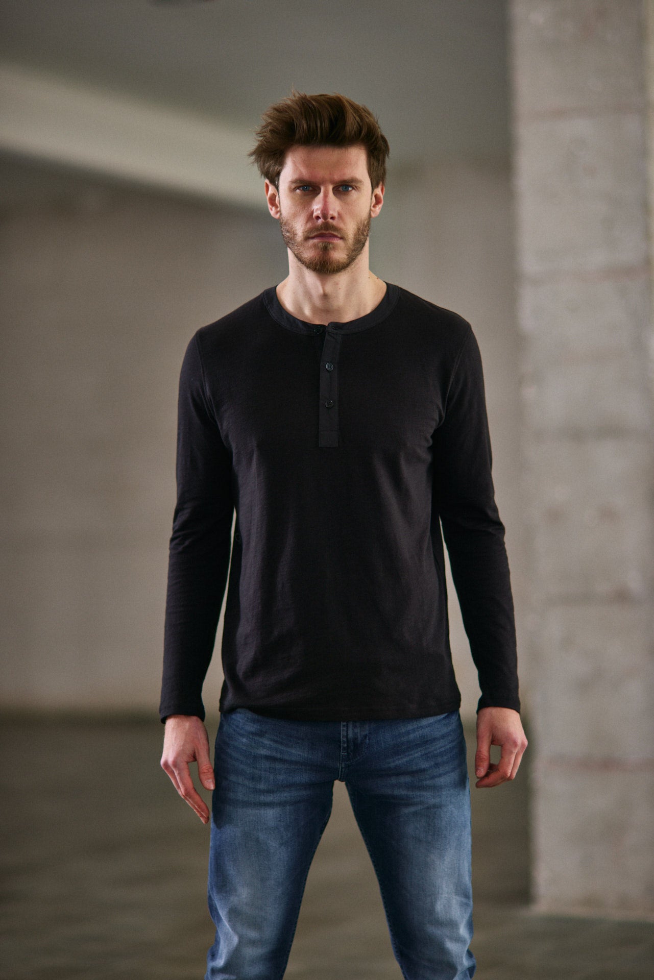 T-Shirt manches longues Hombres Sinbad black | Freeman T. Porter