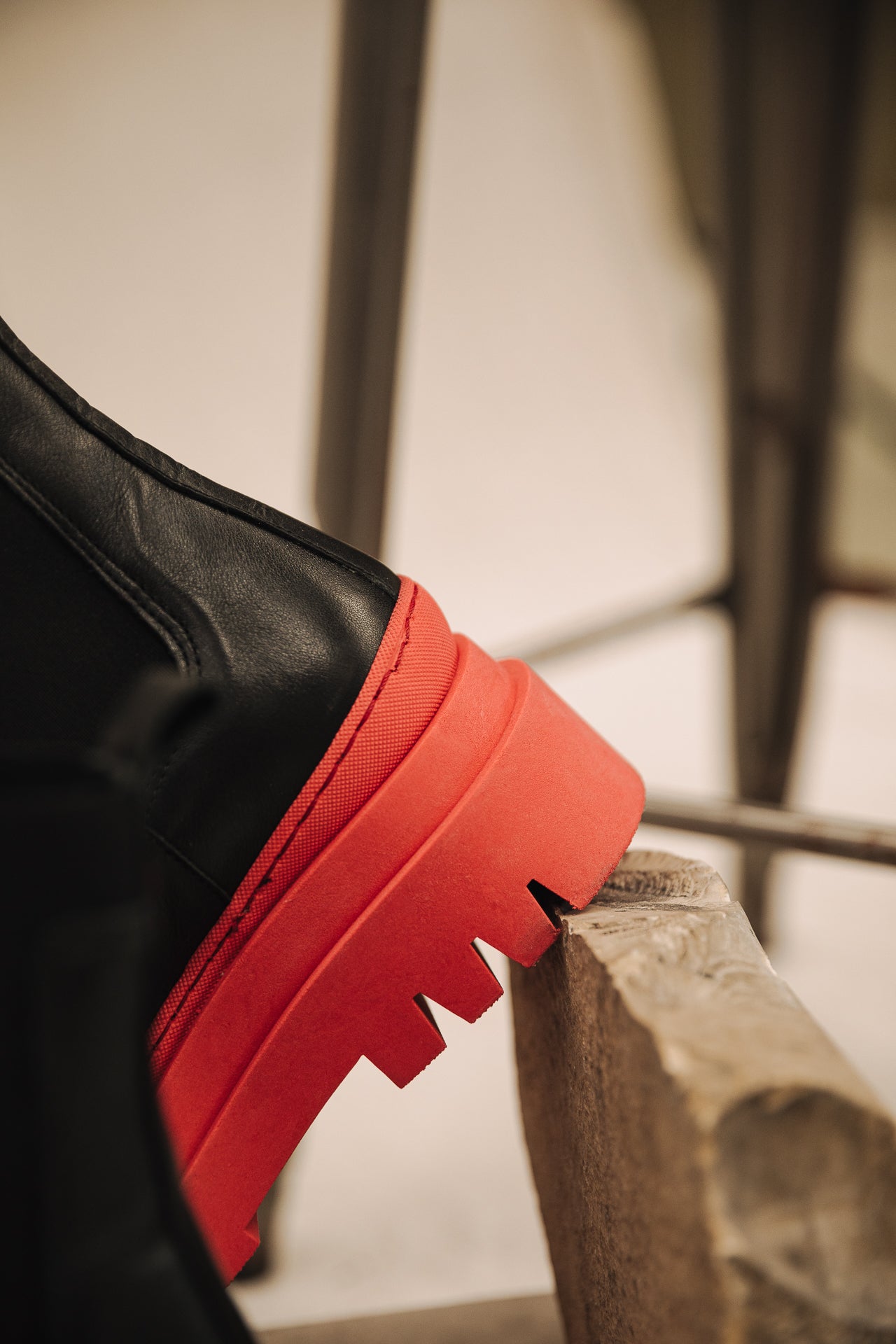 Boots Femme Janine black / red | Freeman T. Porter