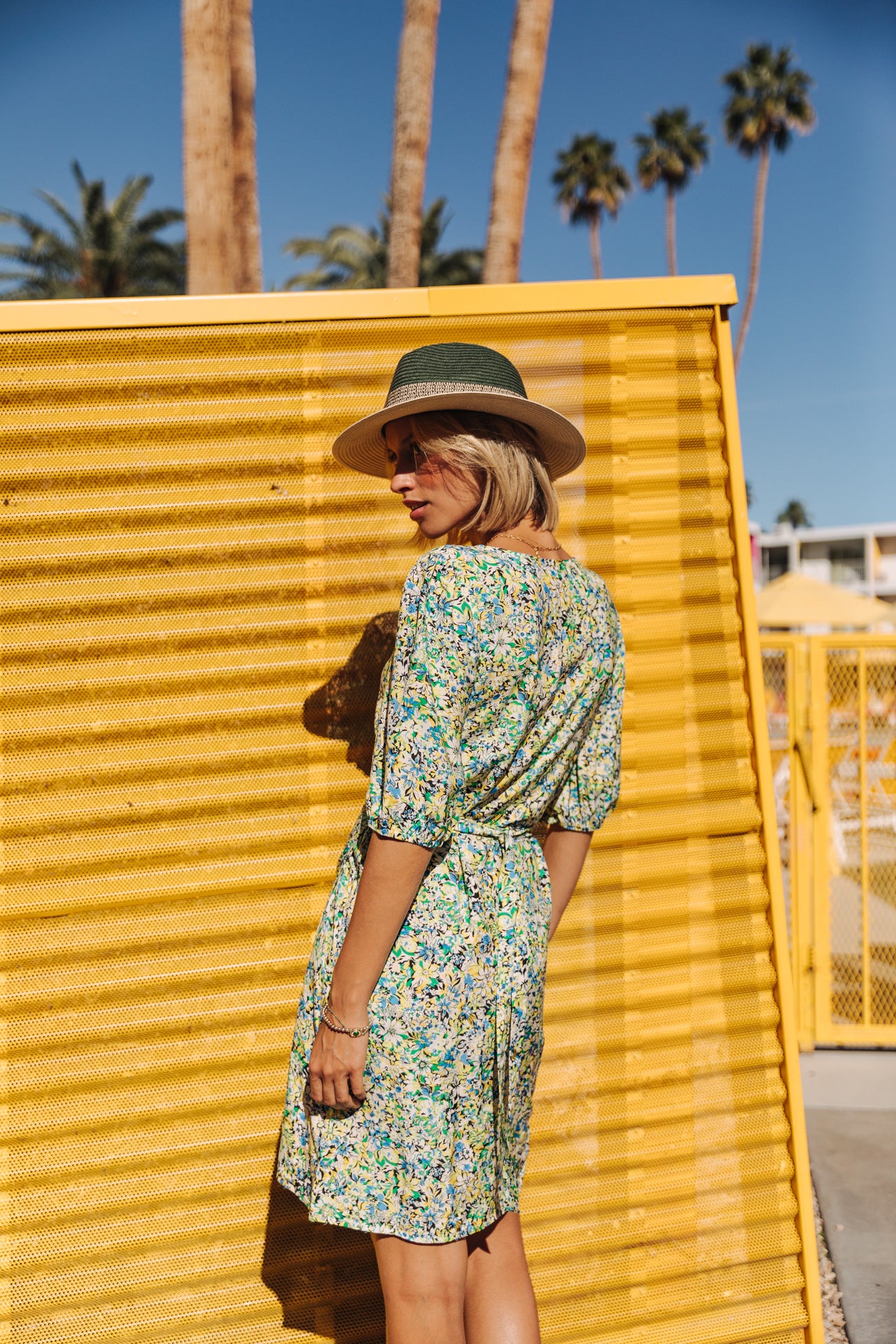 Robe courte porte-feuille Woman Laurence Parodia safety yellow | Freeman T. Porter