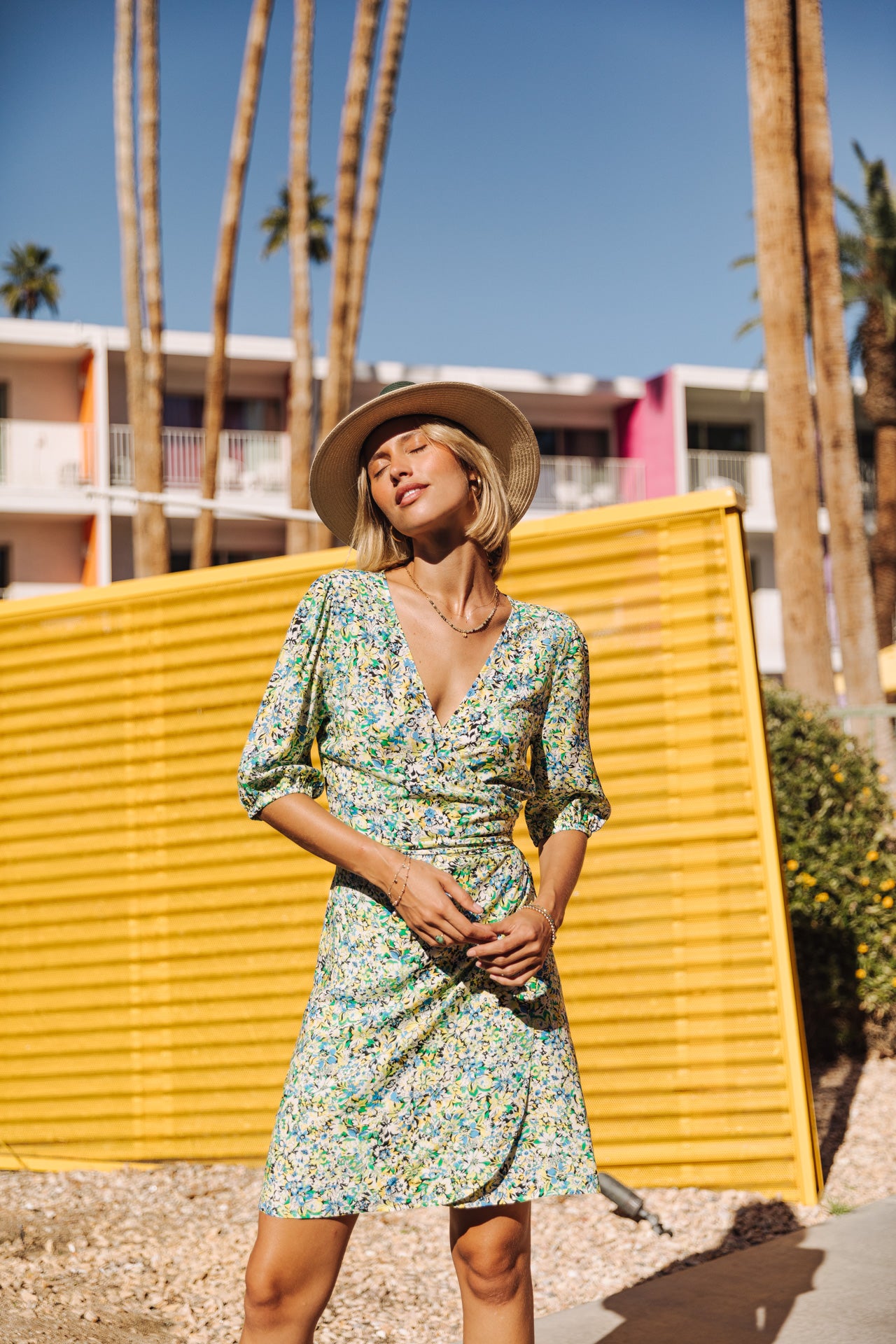 Robe courte porte-feuille Woman Laurence Parodia safety yellow | Freeman T. Porter