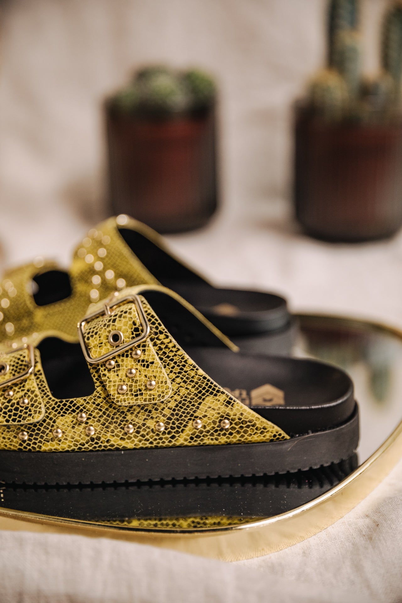 Sandals Femme Conny yellow | Freeman T. Porter