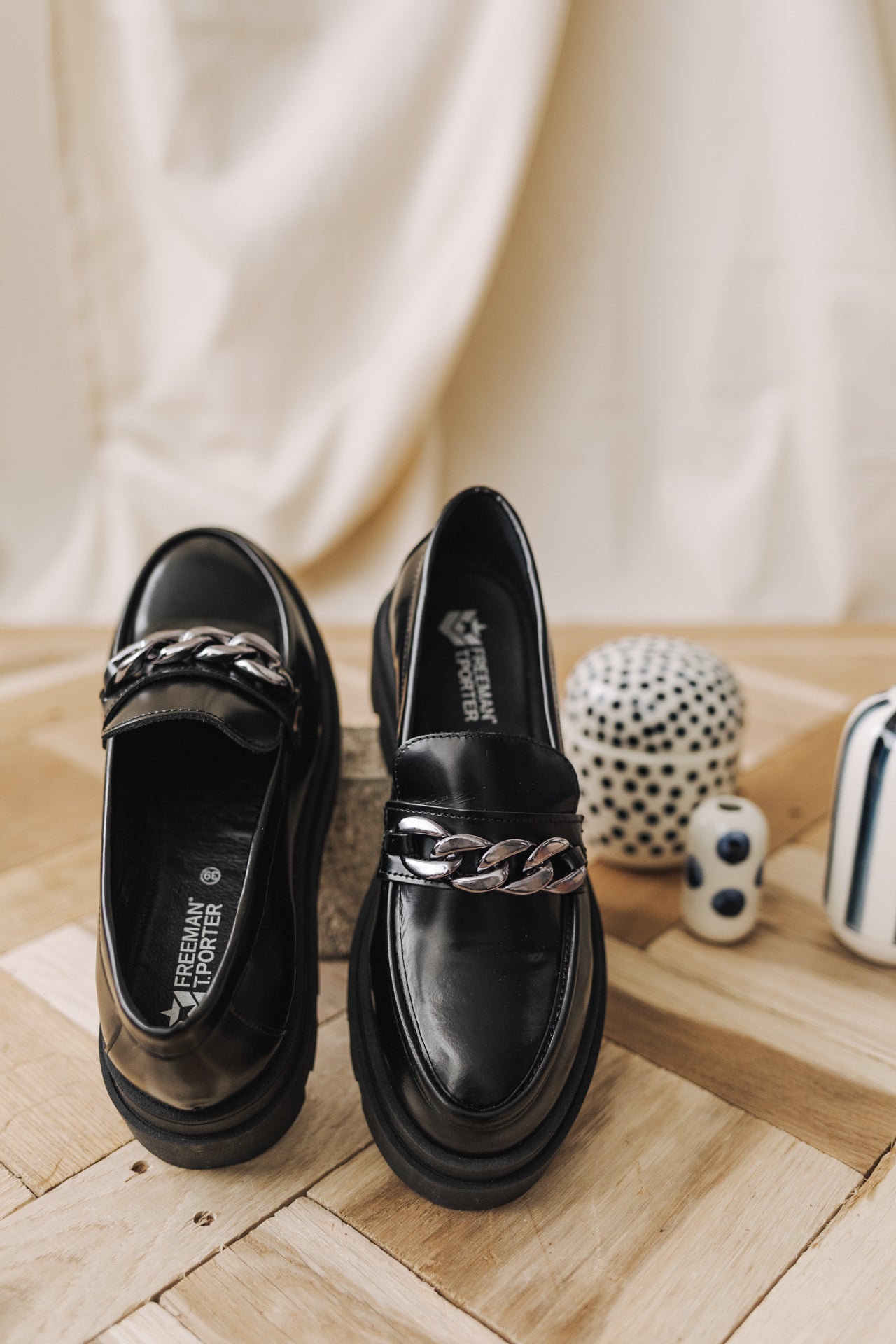Mocassins Femme Caro black | Freeman T. Porter