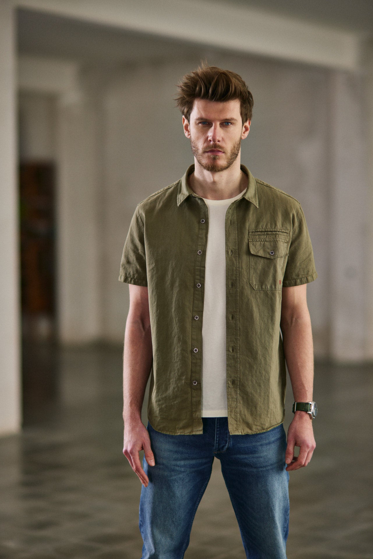 Chemise manches courtes Homme Joshua Washed Linen dusty olive | Freeman T. Porter